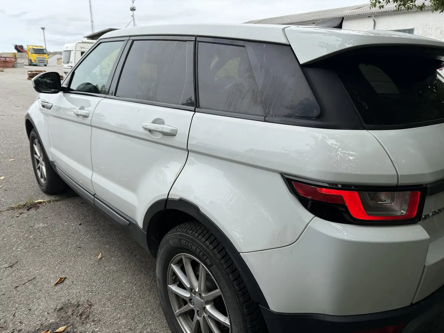 Land Rover Range Rover Evoque 2.0TD4 Pure 4WD Aut. 150 - 2