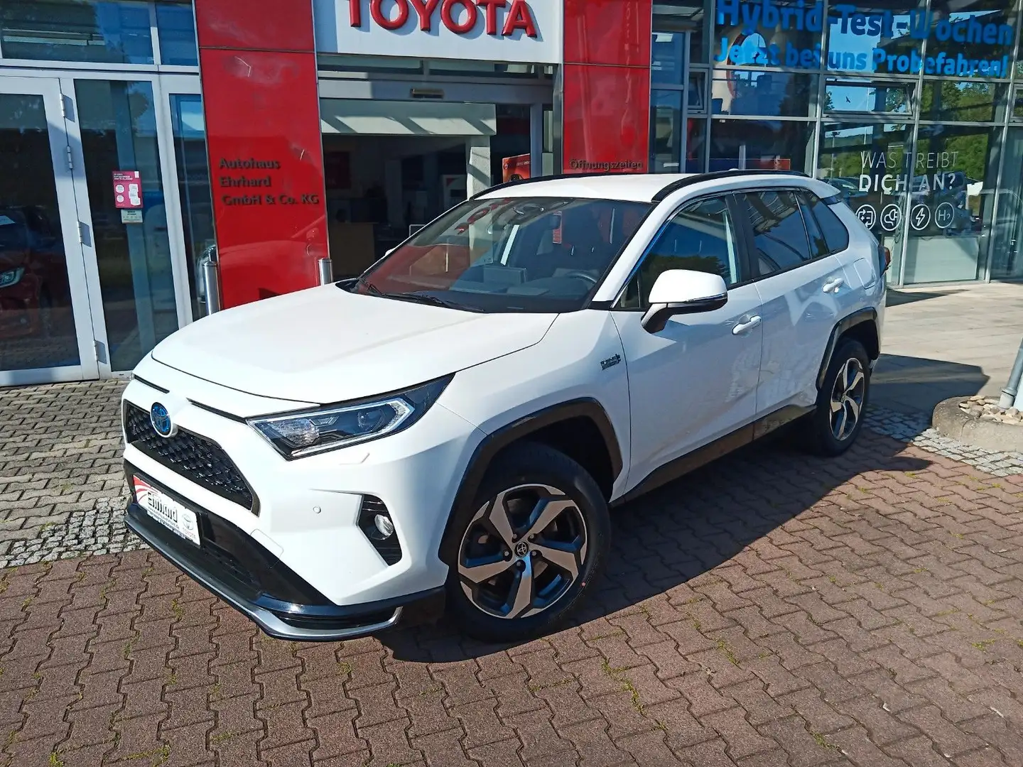 Toyota RAV 4 4 Plug-in Hybrid 4x4 *75km Reichw.*HUD Белый - 1