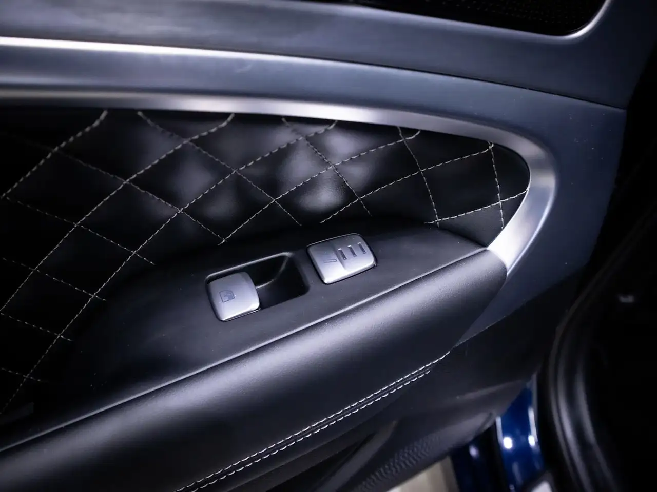 Genesis G70 снимка Genesis G70