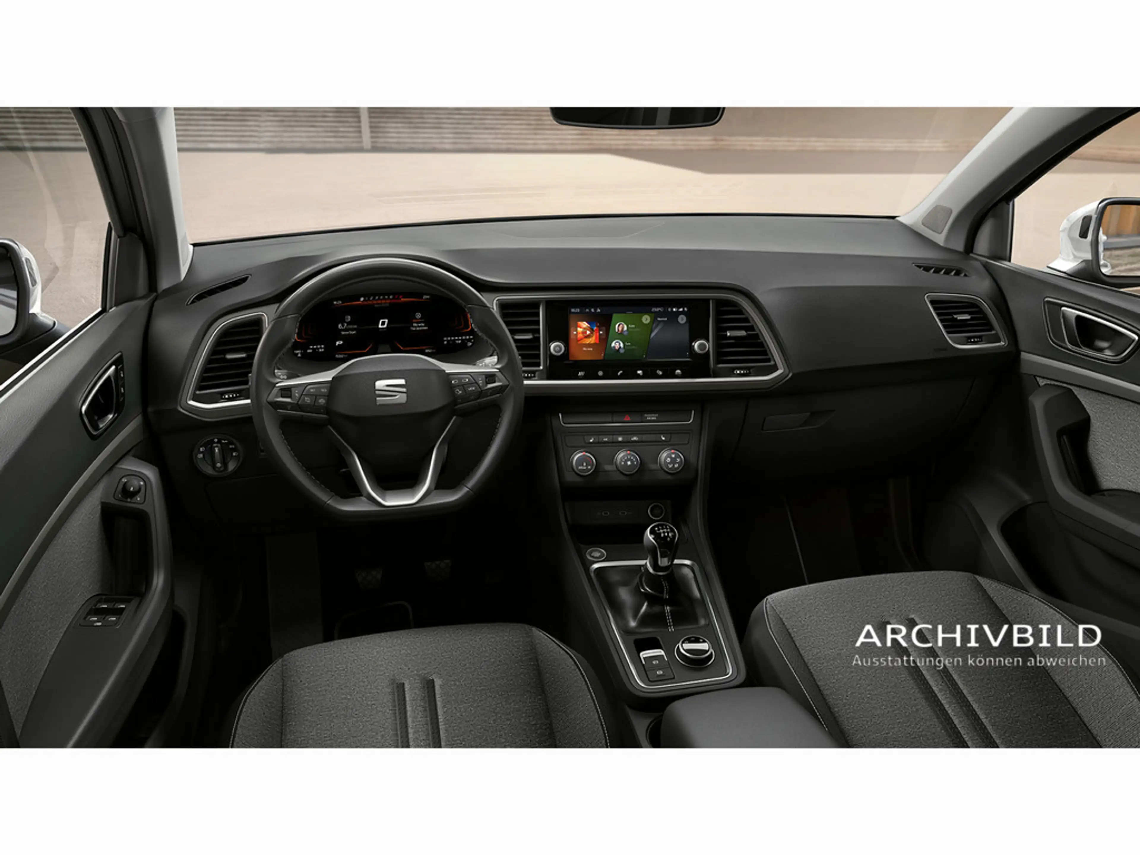 SEAT Ateca Style DSG CARPLAY LED ACC PDC NAVI SHZ — photo 3