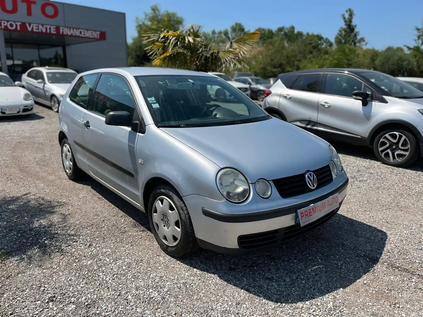 Volkswagen Polo IV 1.2 i 12V 64cv Gris - 2