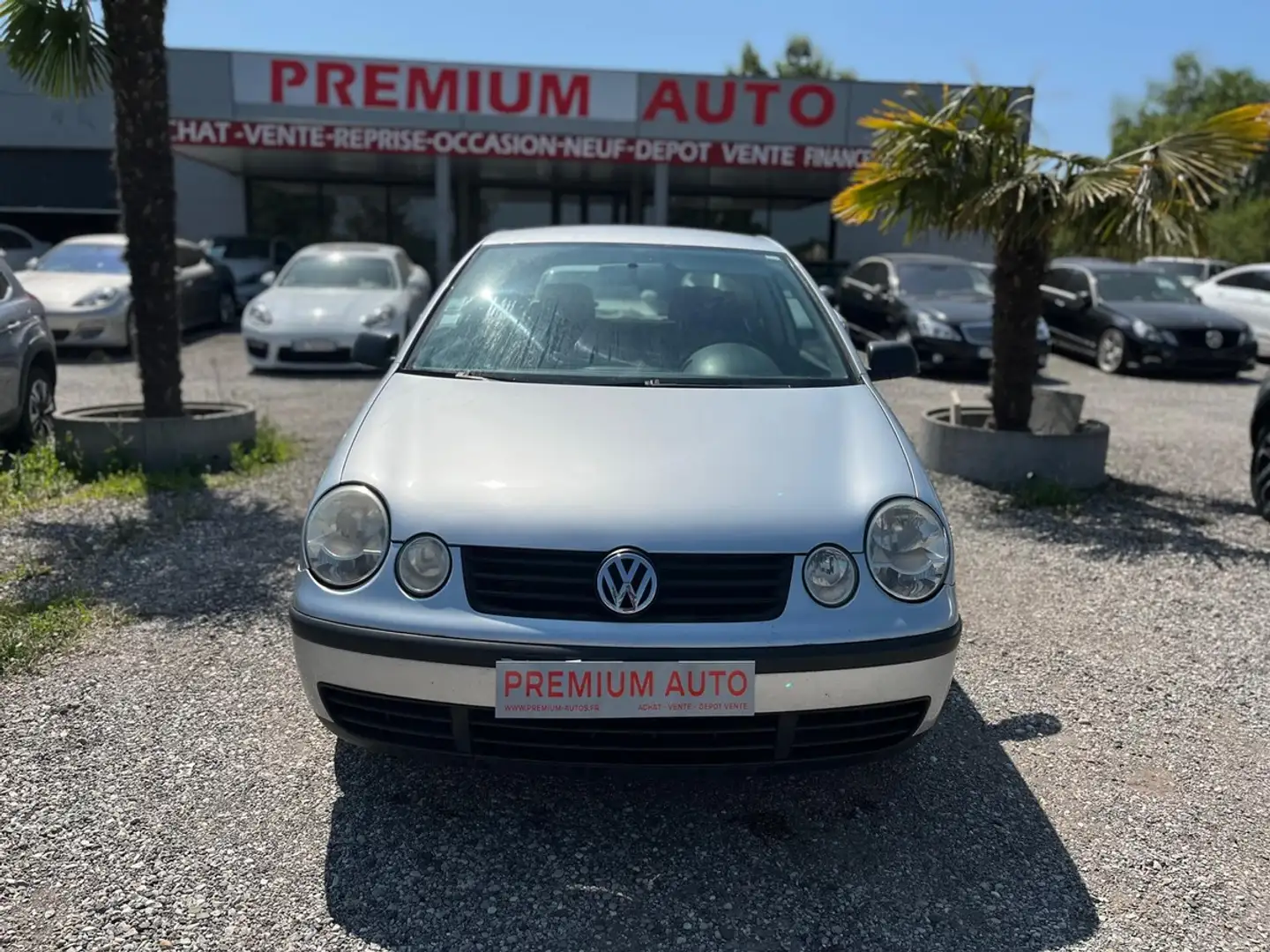 Volkswagen Polo IV 1.2 i 12V 64cv Gris - 1