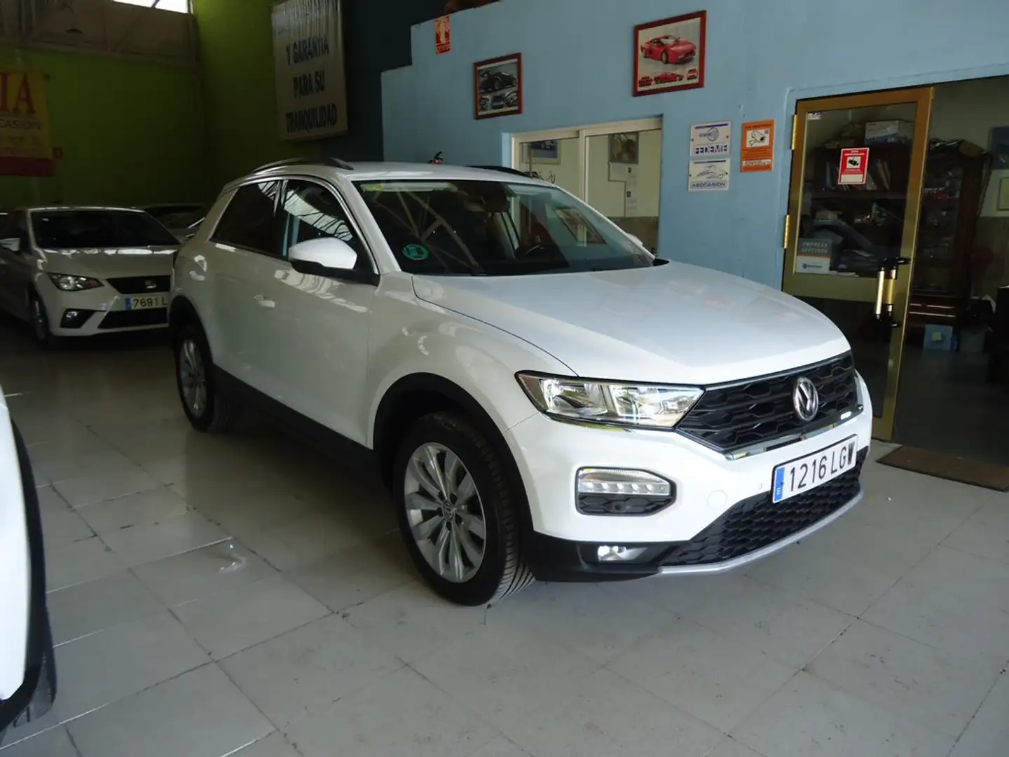 Volkswagen T-Roc 1.6TDI Advance Blanco - 1