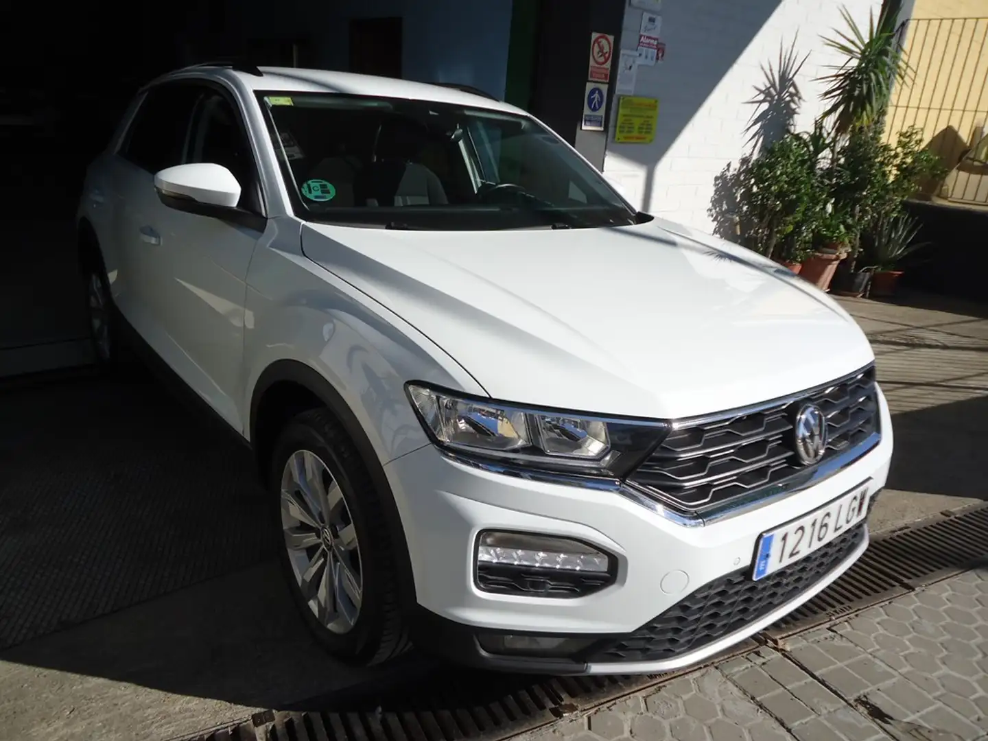 Volkswagen T-Roc 1.6TDI Advance Blanco - 2