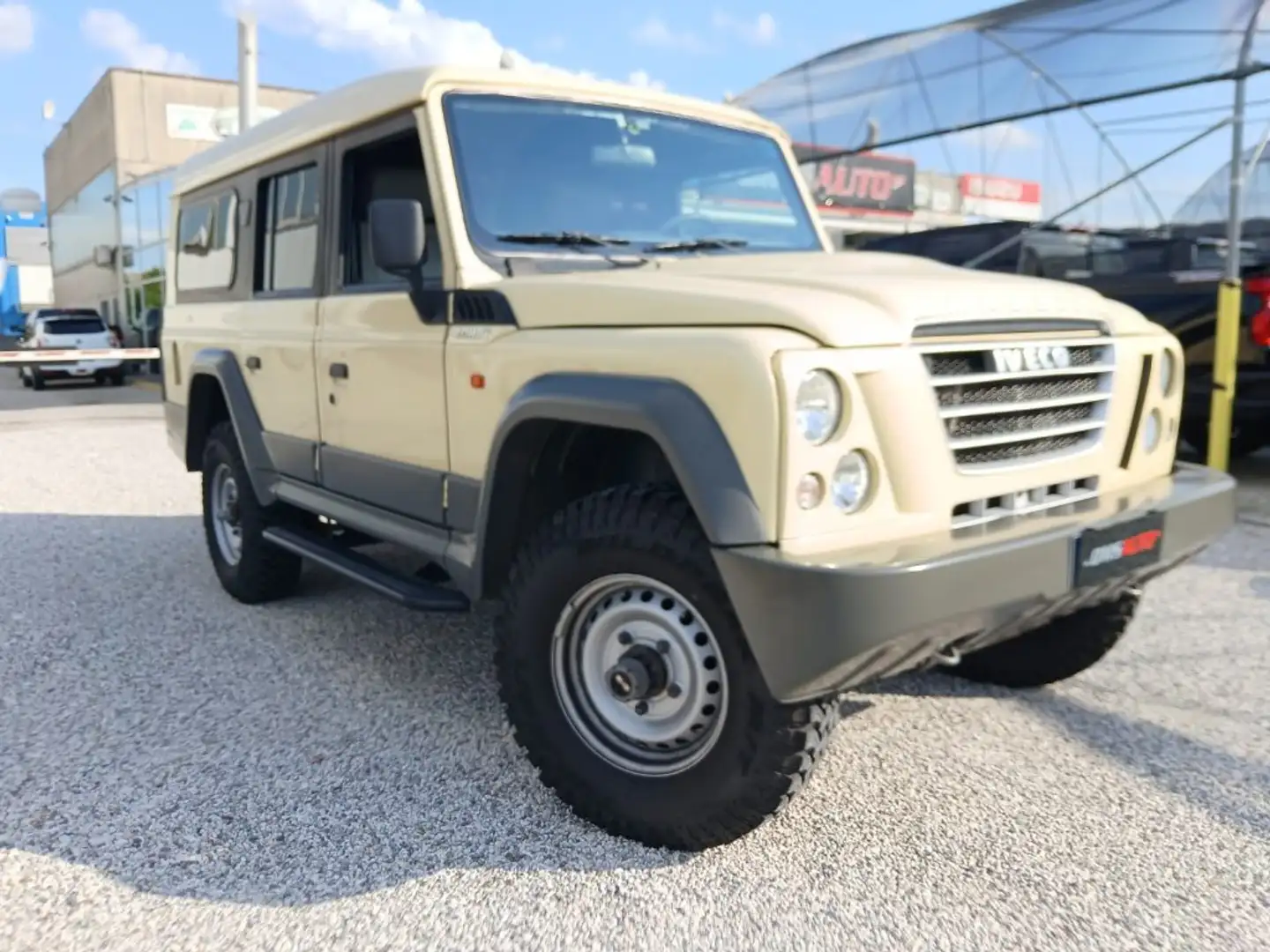 Iveco Massif 25S18 3.0 Hpt 176CV S.W. 5p All Blacks N1 Gris - 1