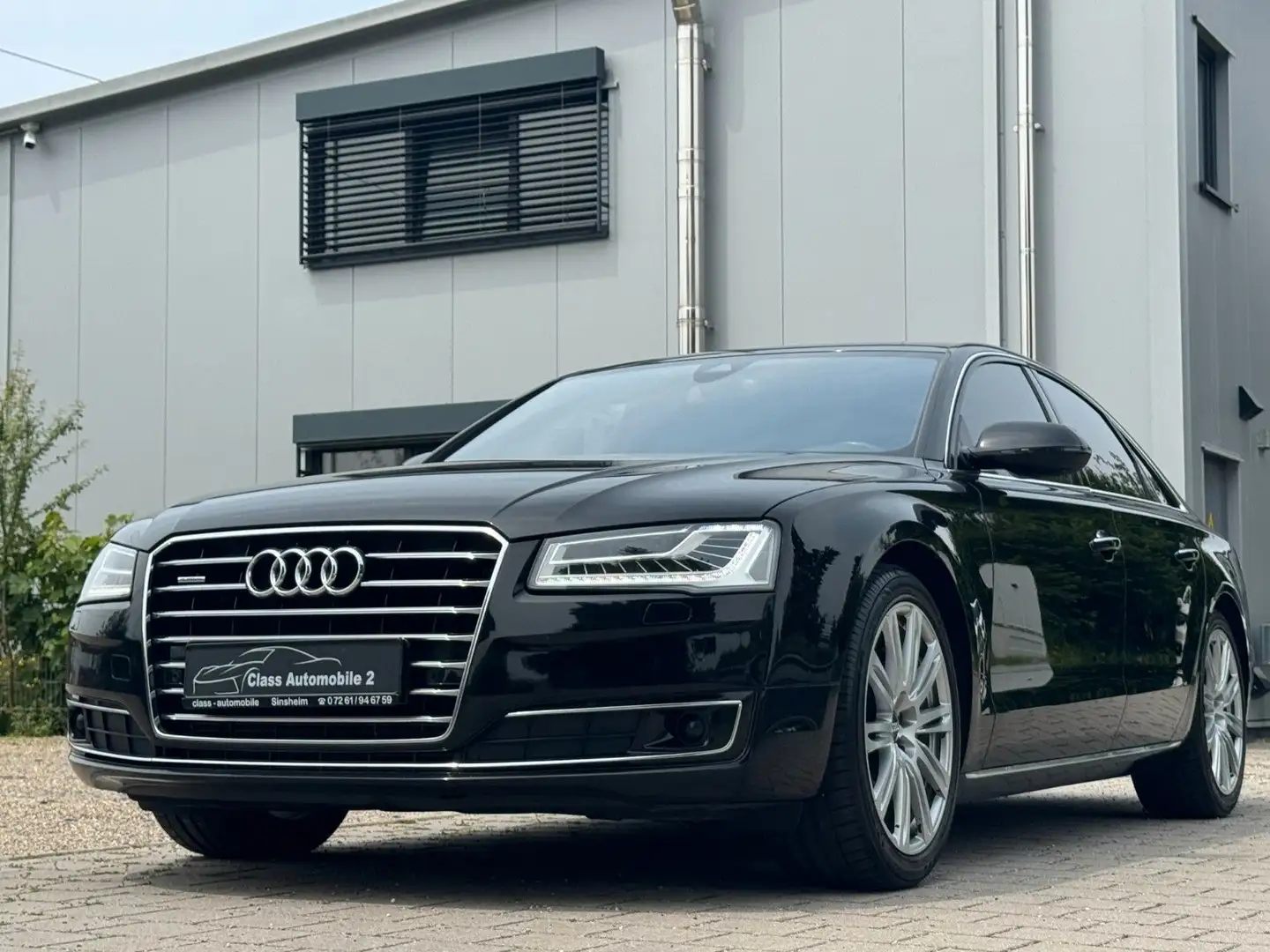 Audi A8 3.0 TDI ultra quattro Softclose/Sitzbeküftung crna - 2