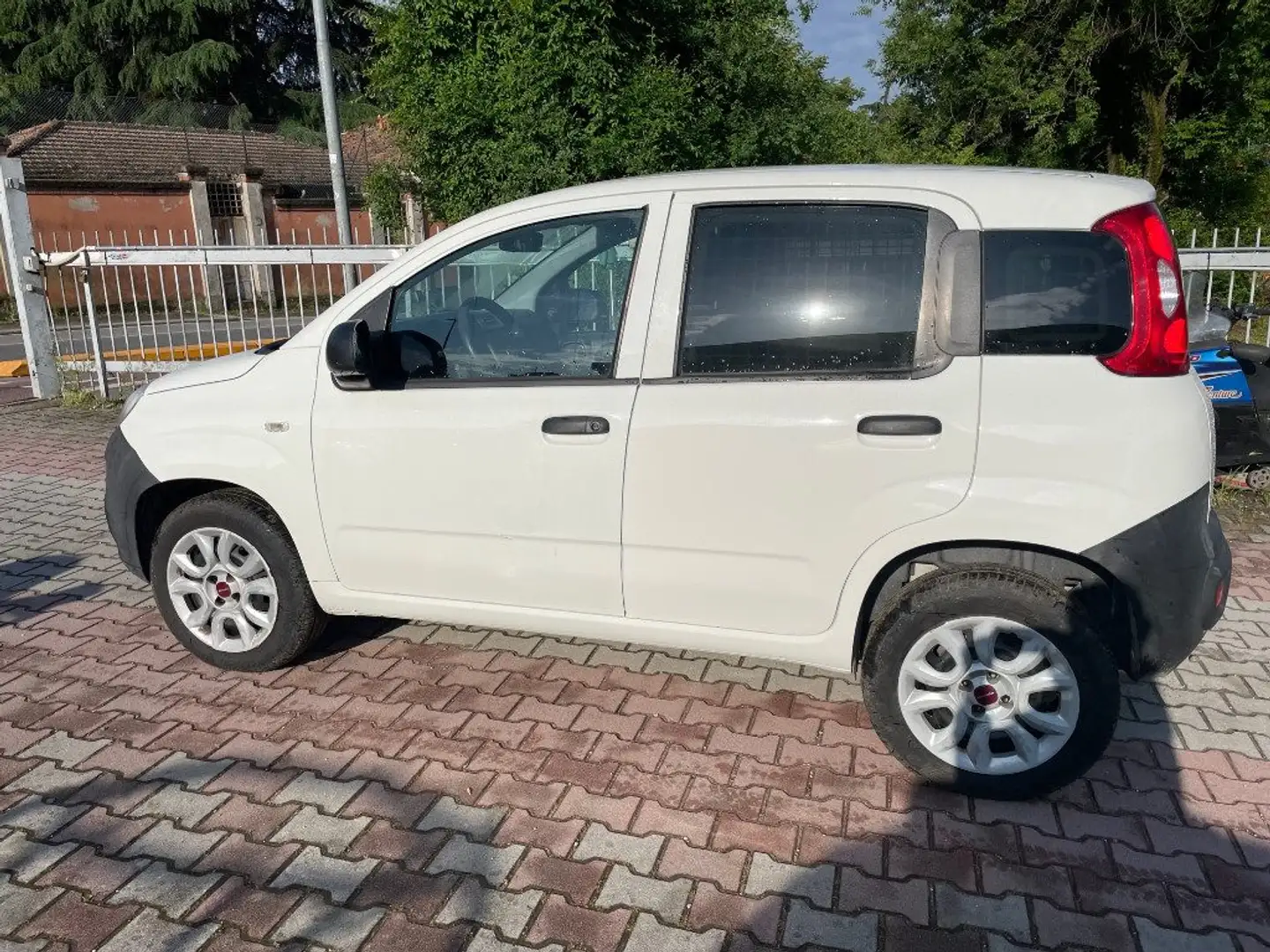 Fiat Panda 0.9 TwinAir Turbo Natural Power Pop Van 2 posti Wit - 2