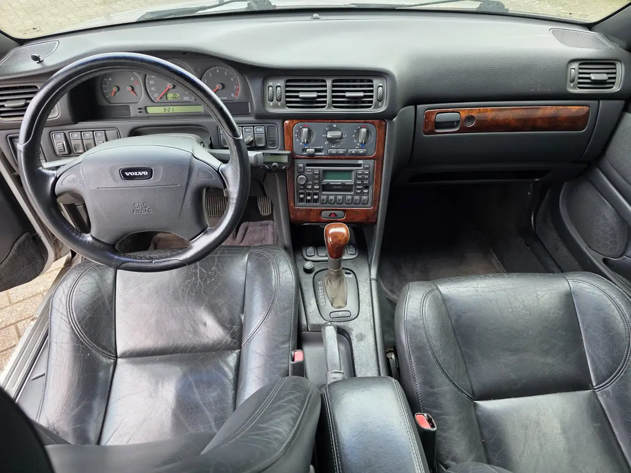 Volvo C70 Convertible 2.0 T Sport, AUTOMAAT, leder, bijtelvr, foto 4