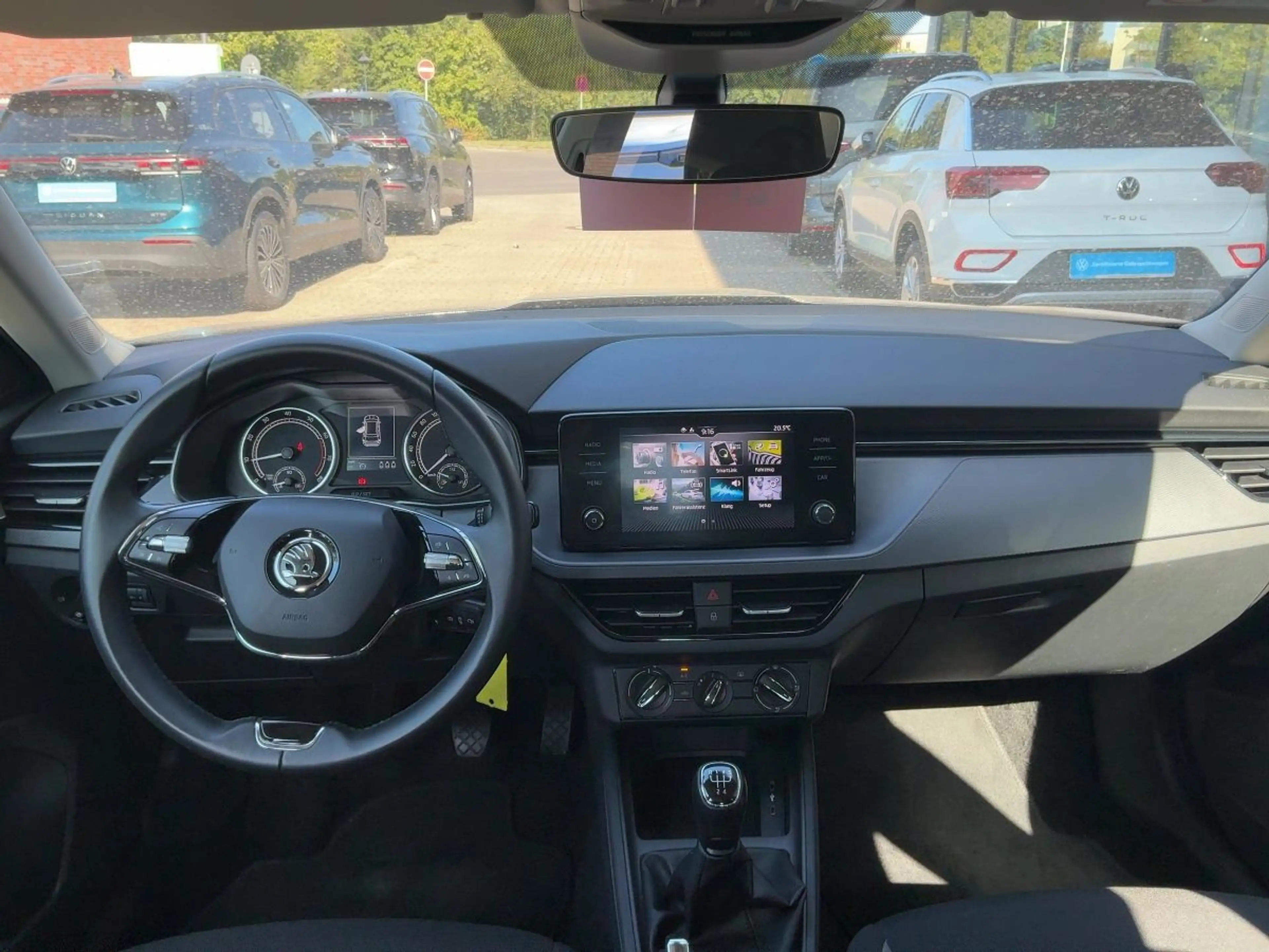 Skoda Kamiq 1.0 TSI Active — photo 9