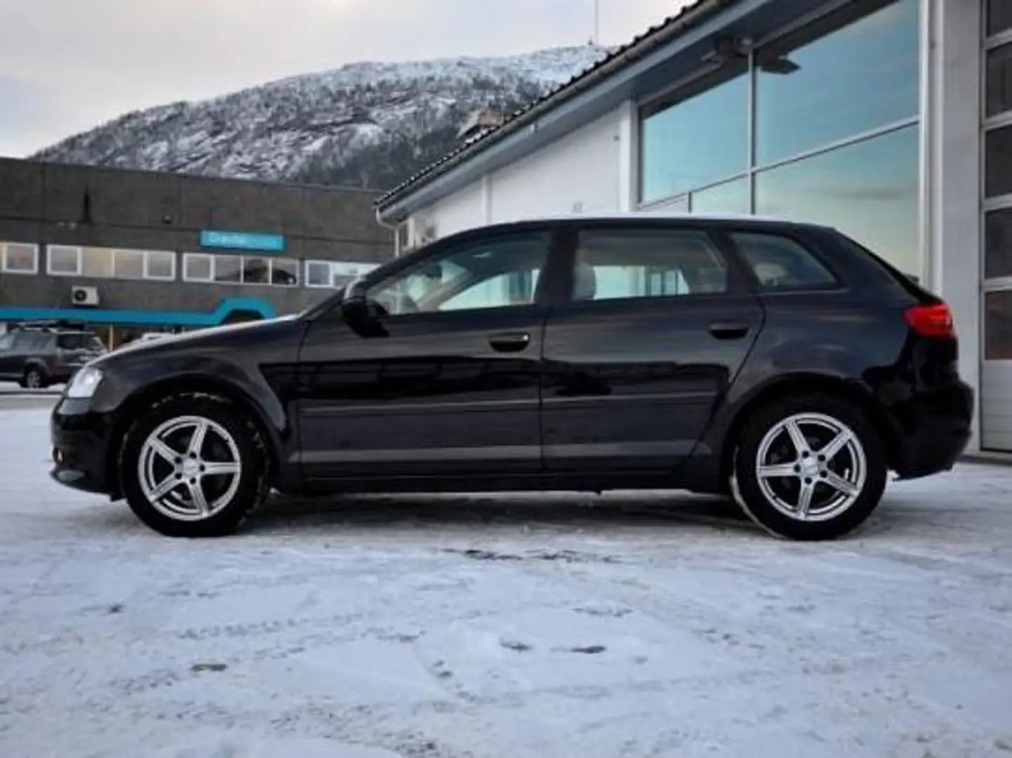 Audi A3 A3 Sportback 1.6 tdi Ambiente 90cv Білий - 1