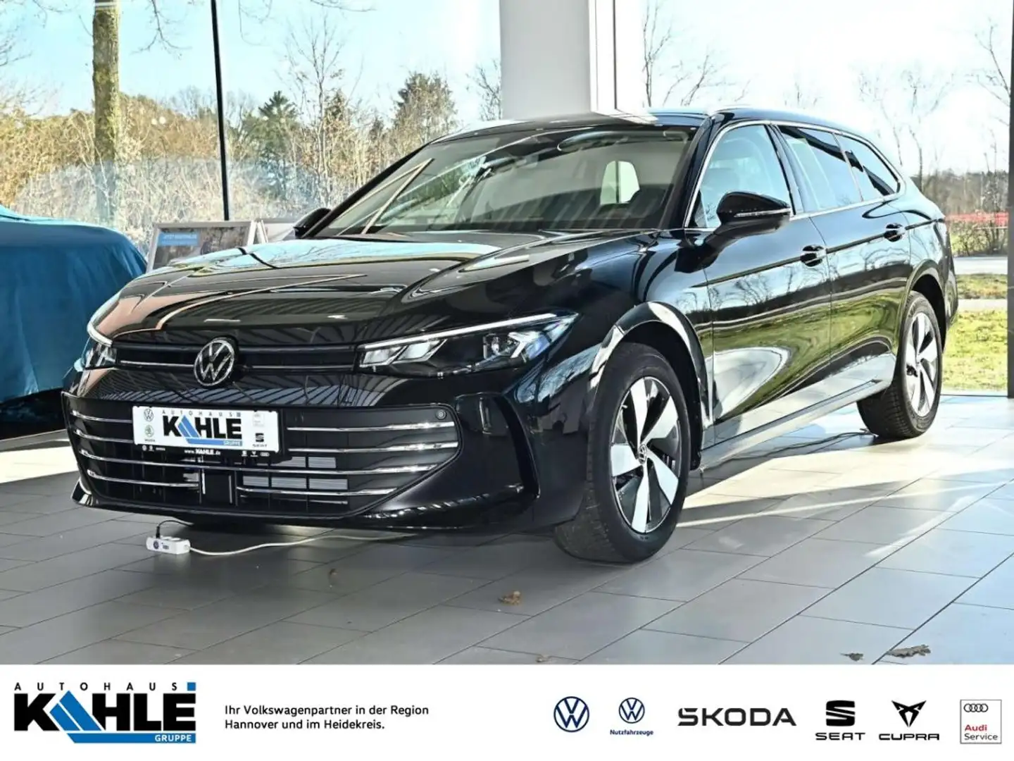 Volkswagen Passat 1.5 eTSI DSG OPF Business Premium SOFORT VERFÜGBAR Schwarz - 1