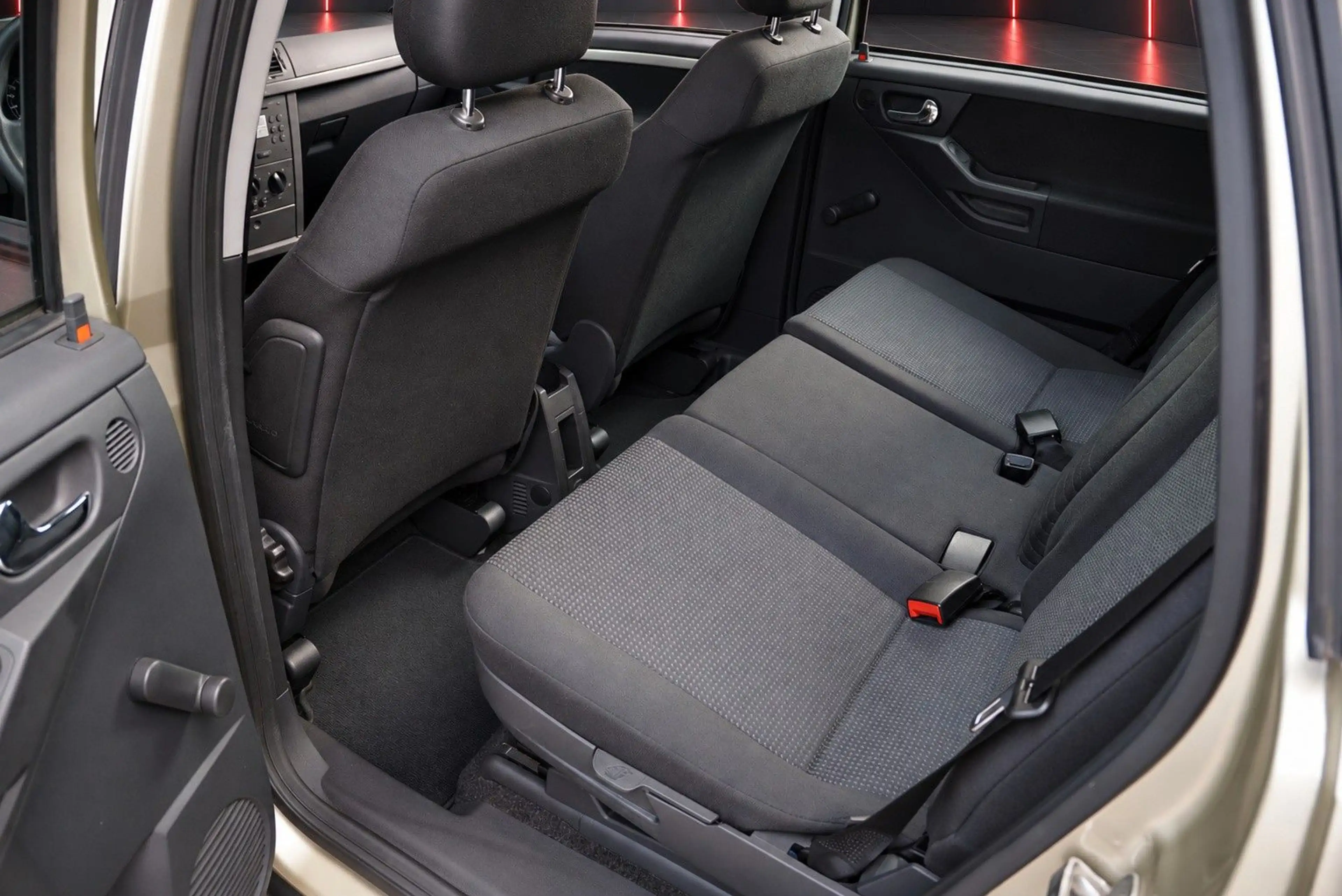 Opel Meriva 1.6 Anhängerkupplung Tüv Neu Garantie — photo 12