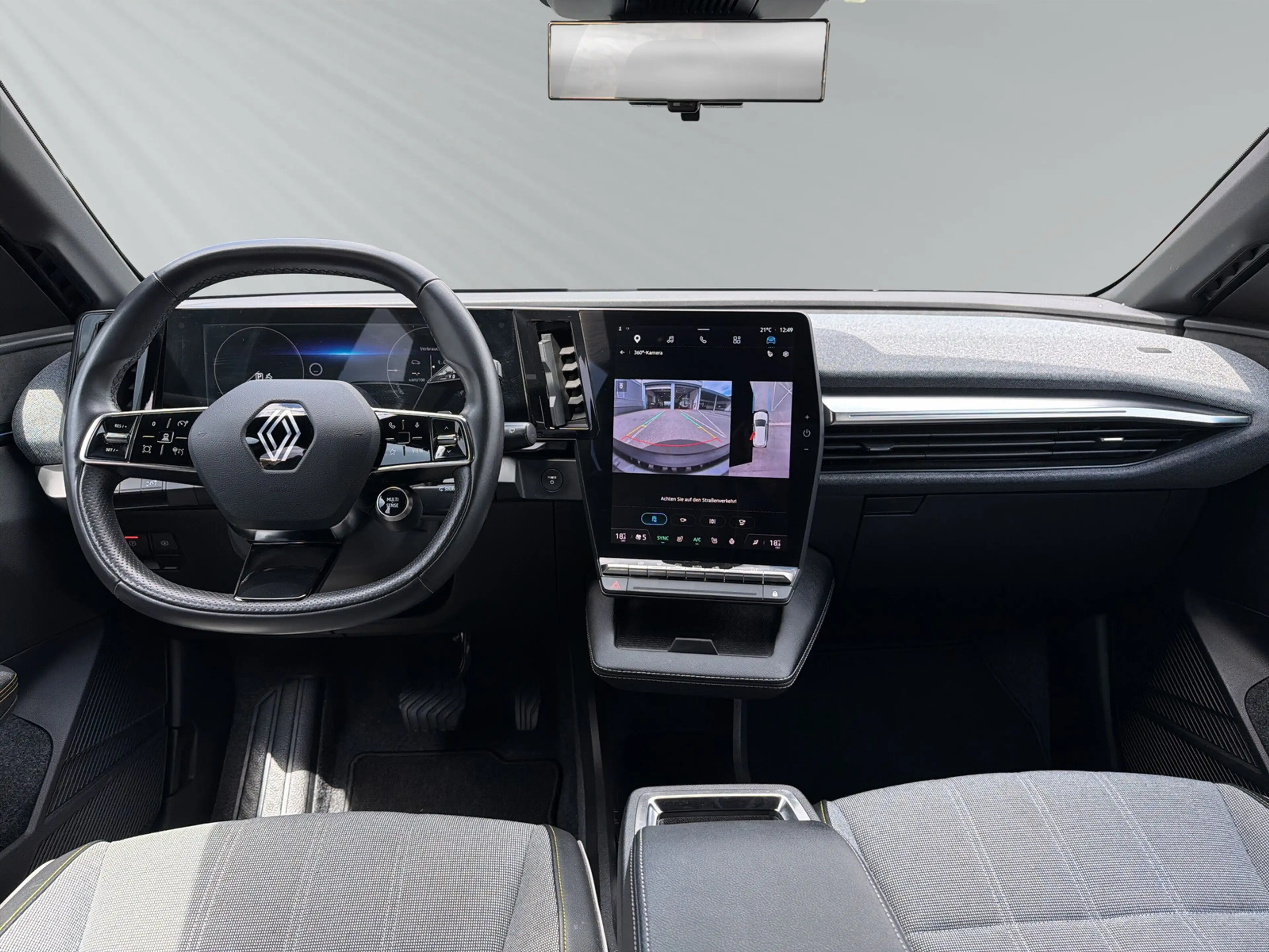 Renault Megane E-Tech Techno EV60 220 HP — photo 9