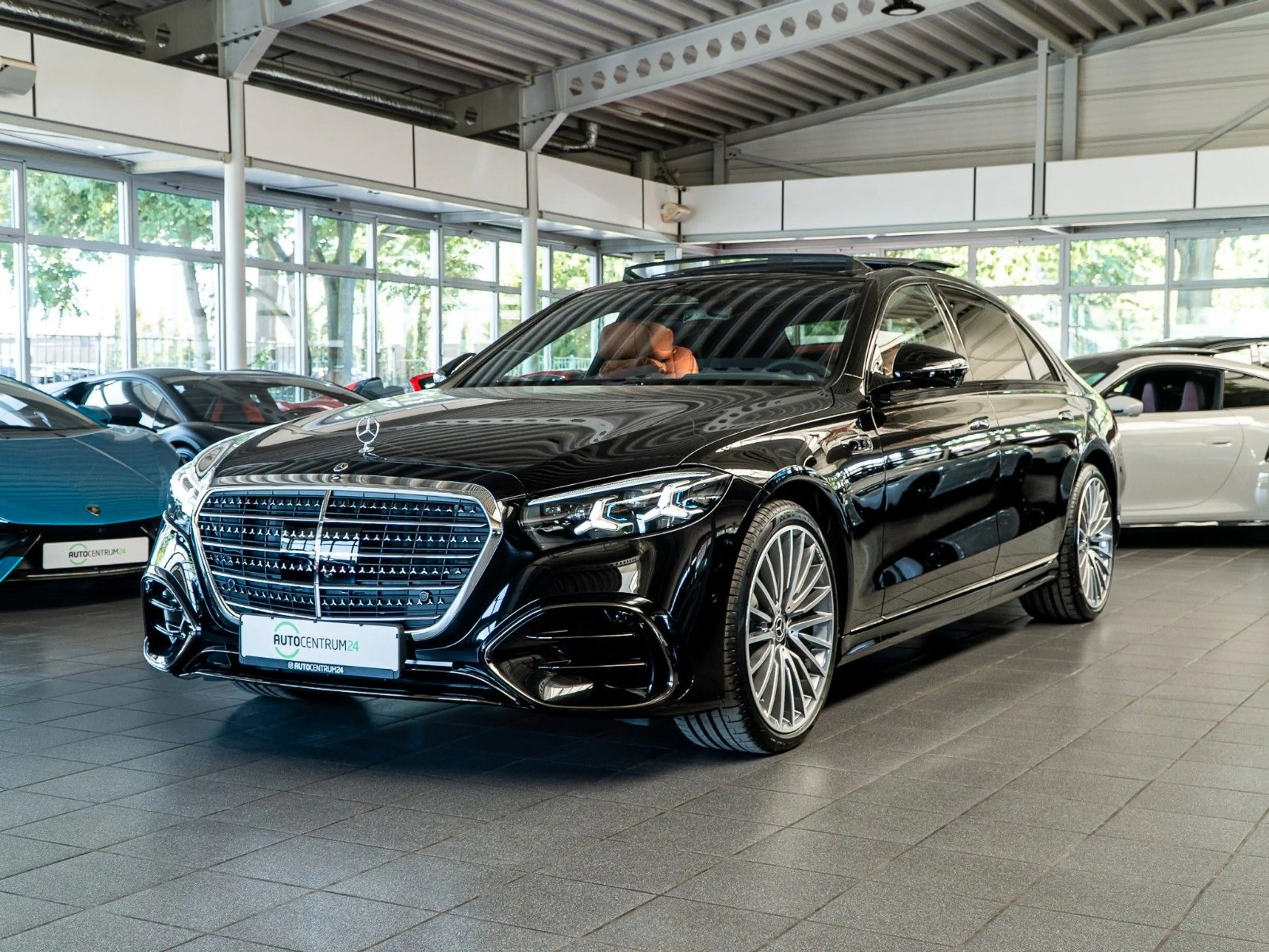 Mercedes-Benz S 450 d AMG Pano Chauffeur Brown HUD — photo 2