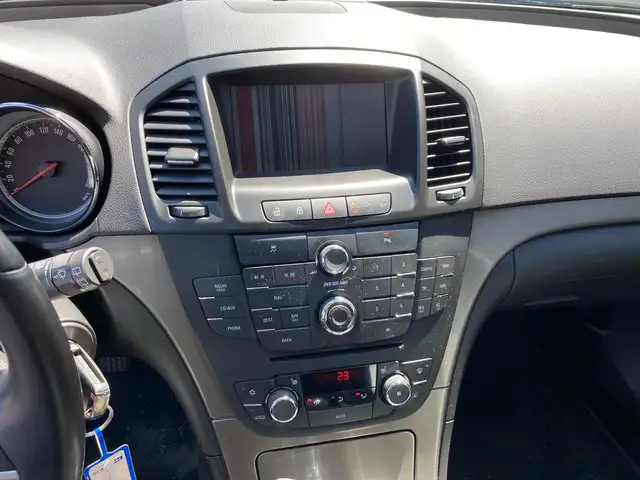 Opel Insignia view 12