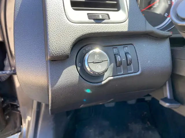 Opel Insignia view 25