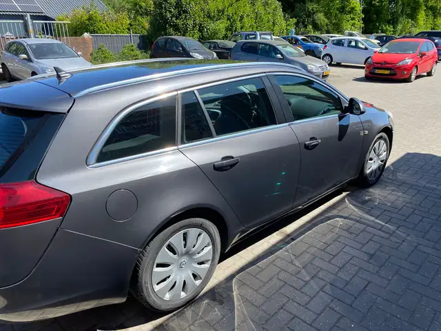 Opel Insignia view 20