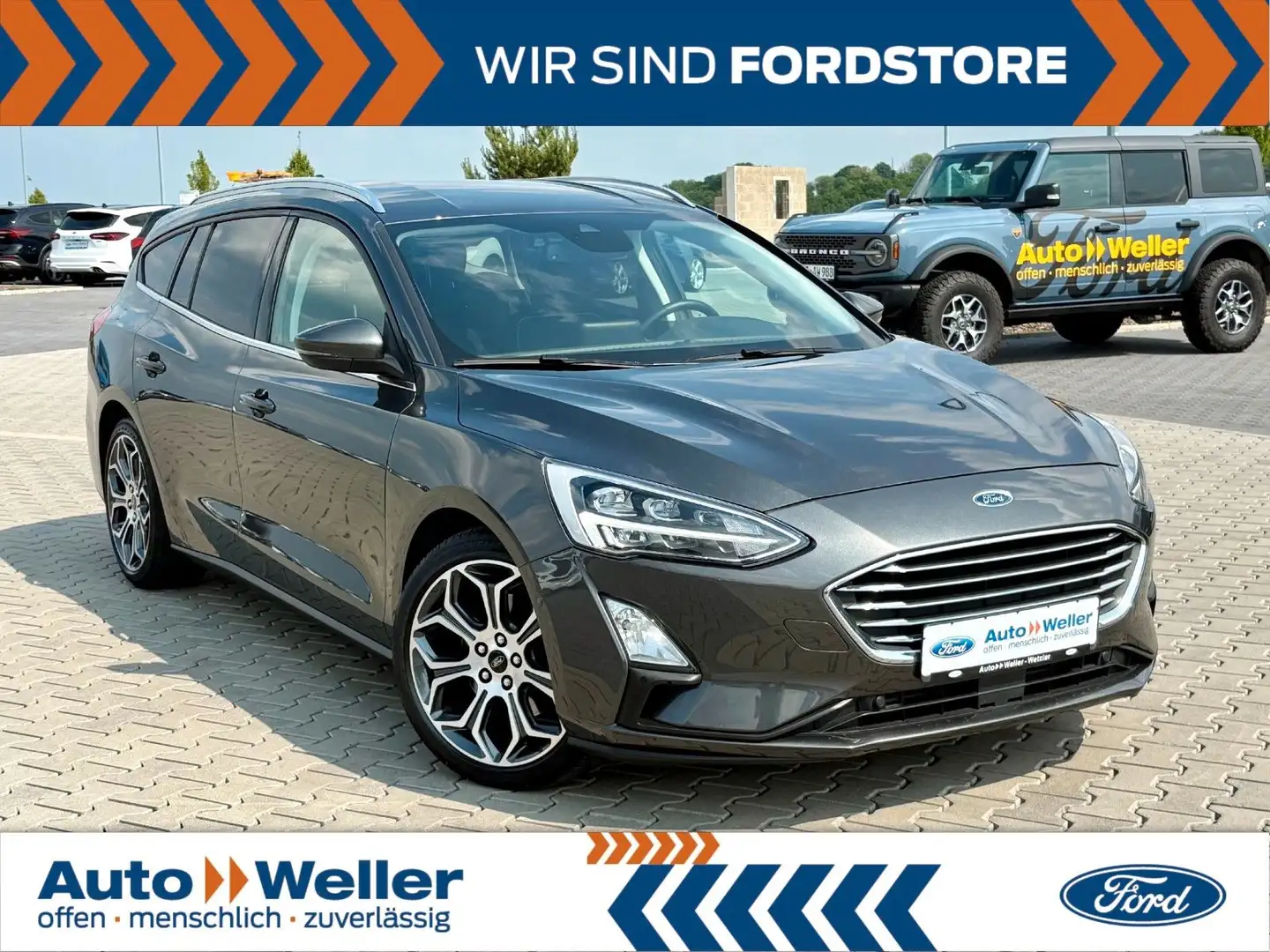 Ford Focus Turnier Titanium 1.5 EcoBoost LED 18-Zoll Grau - 1