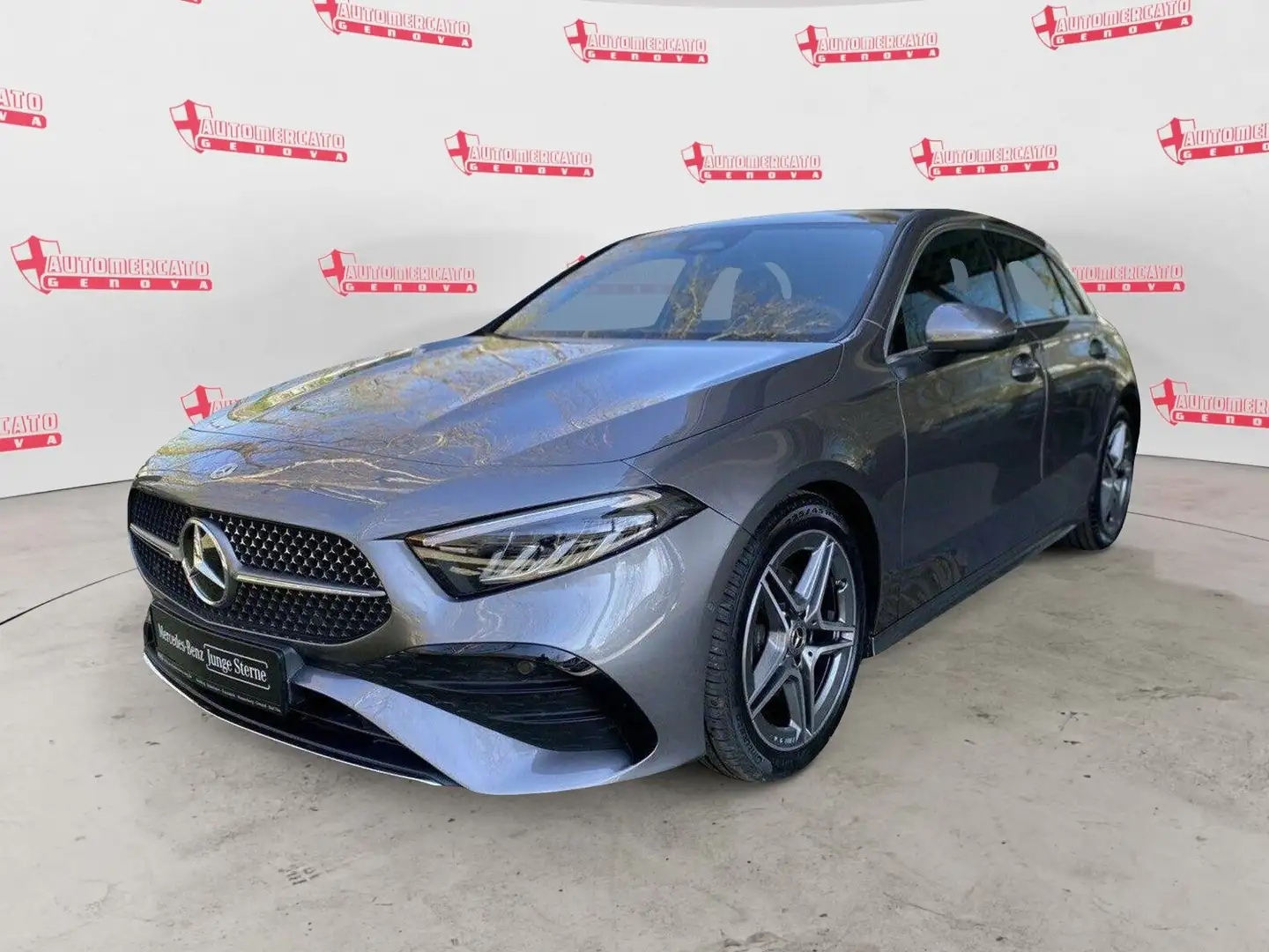 Mercedes-Benz A 200 A 200 Automatic Premium AMG Line TETTO/KEYLESS/FU Grigio - 1