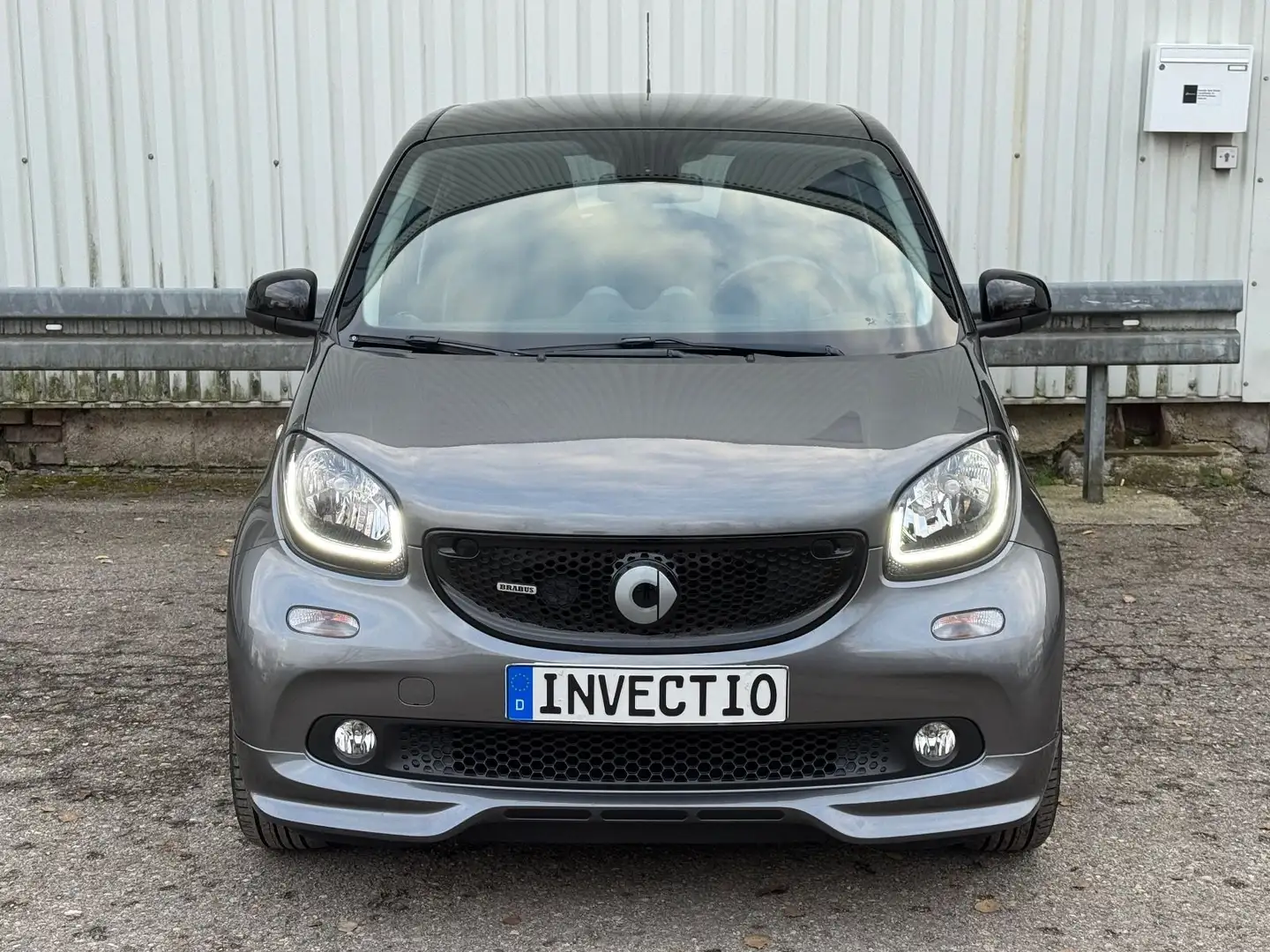 smart forFour Brabus Exclusive JBL Pano Navi Kamera Grau - 2