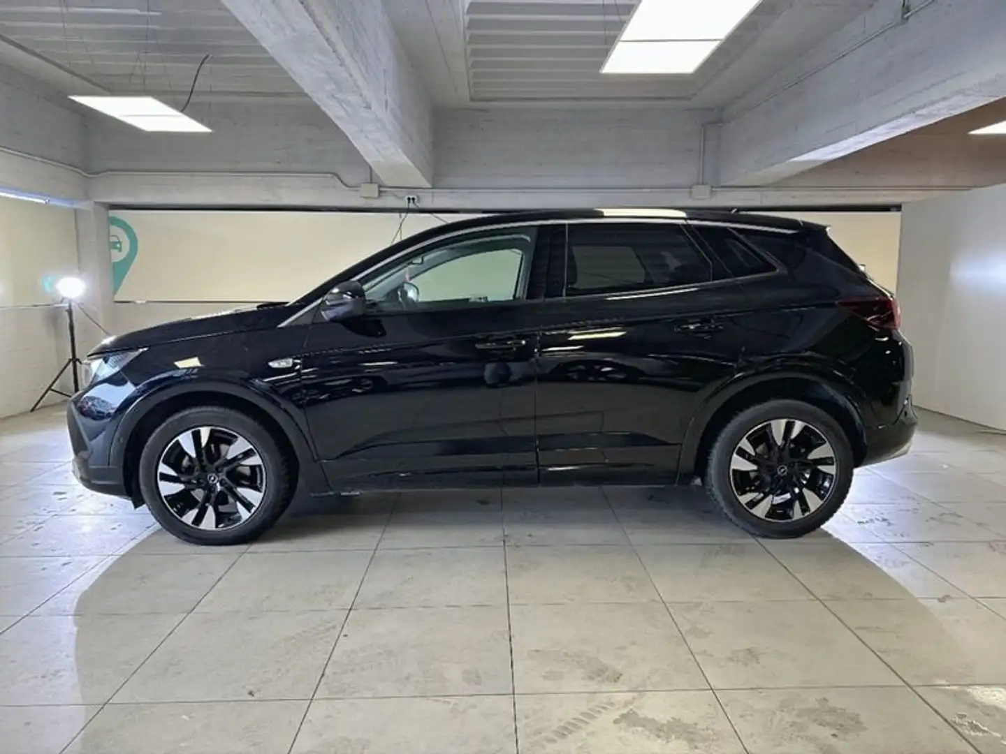 Opel Grandland X 1.5 Diesel 130cv Elegance S&S MT6 Negro - 2