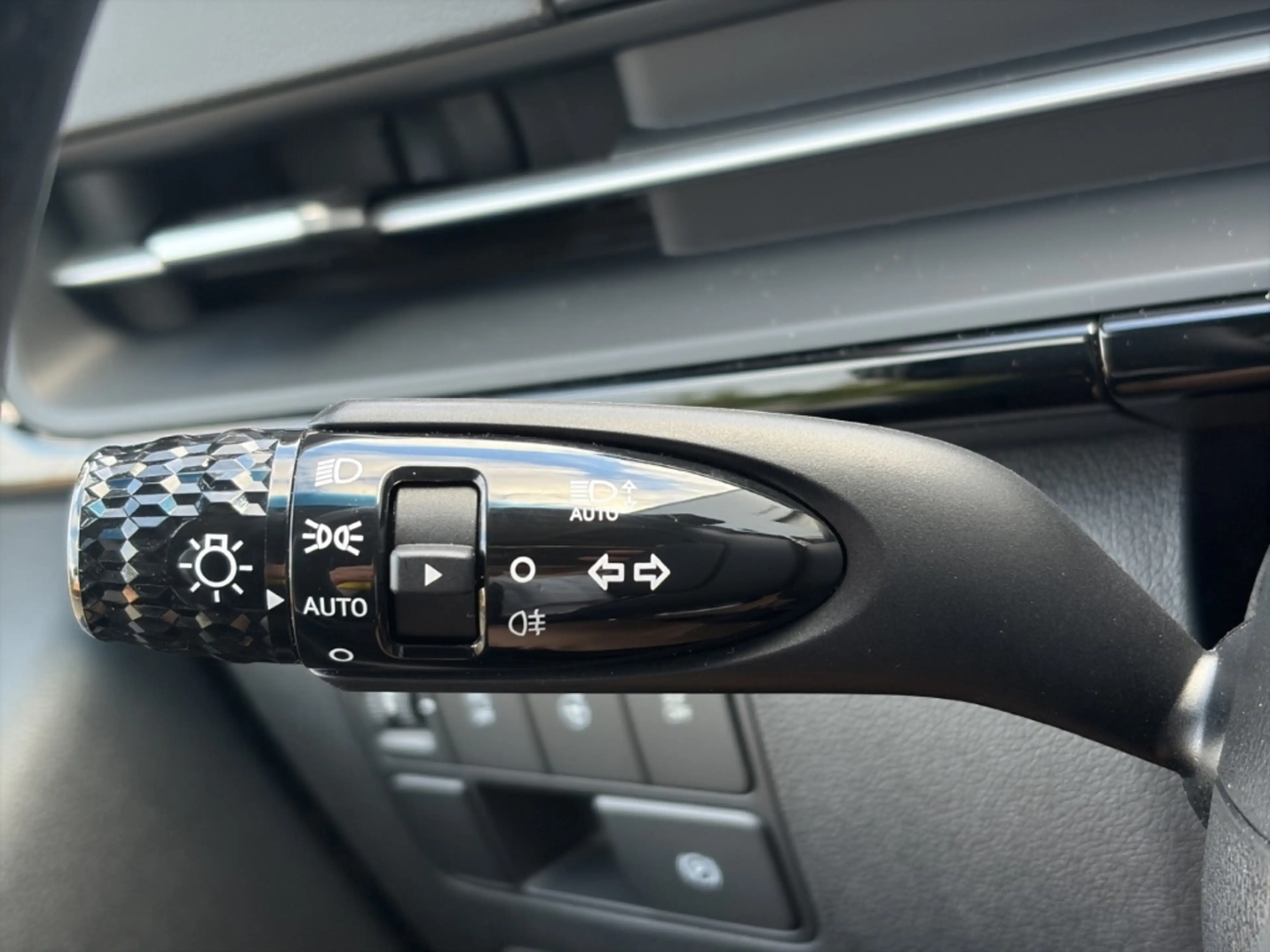 Hyundai STARIA PRIME 2.2 CRDi DCT *CAM*CARPLAY*LEDER*SITZHZG* — photo 15