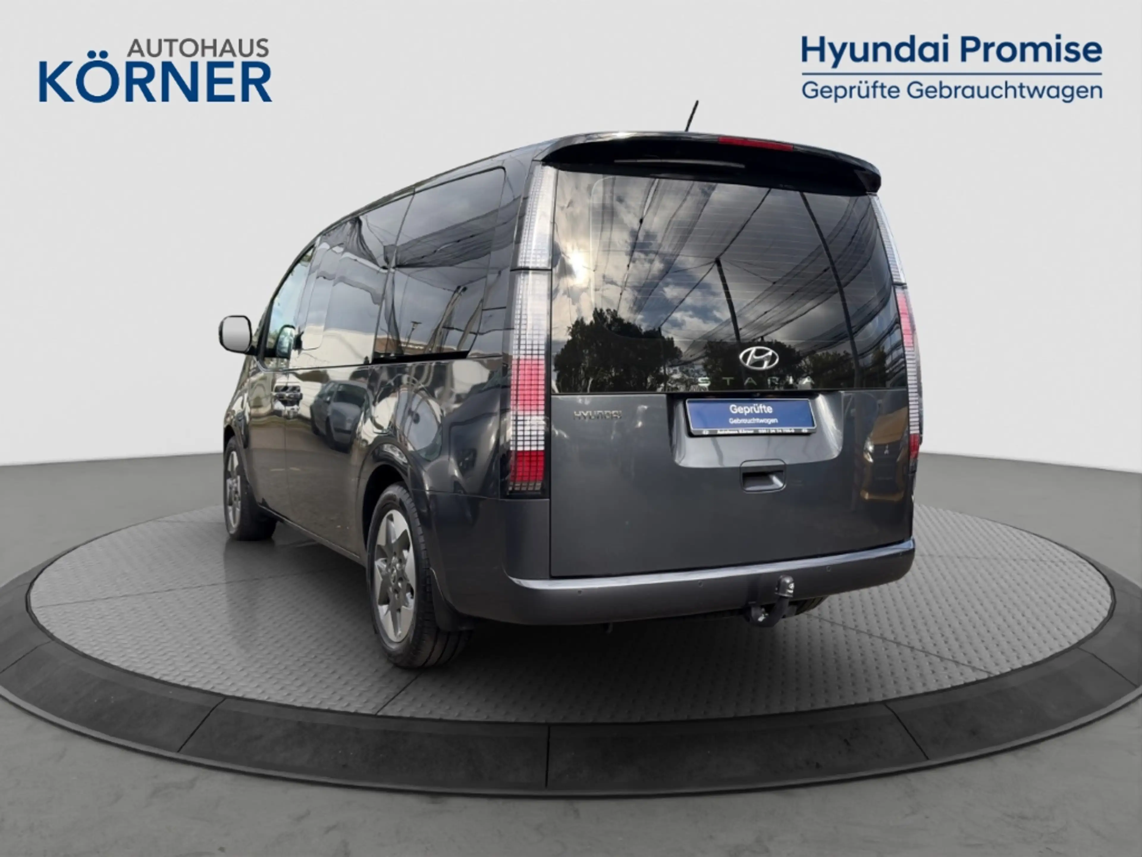 Hyundai STARIA PRIME 2.2 CRDi DCT *CAM*CARPLAY*LEDER*SITZHZG* — photo 3