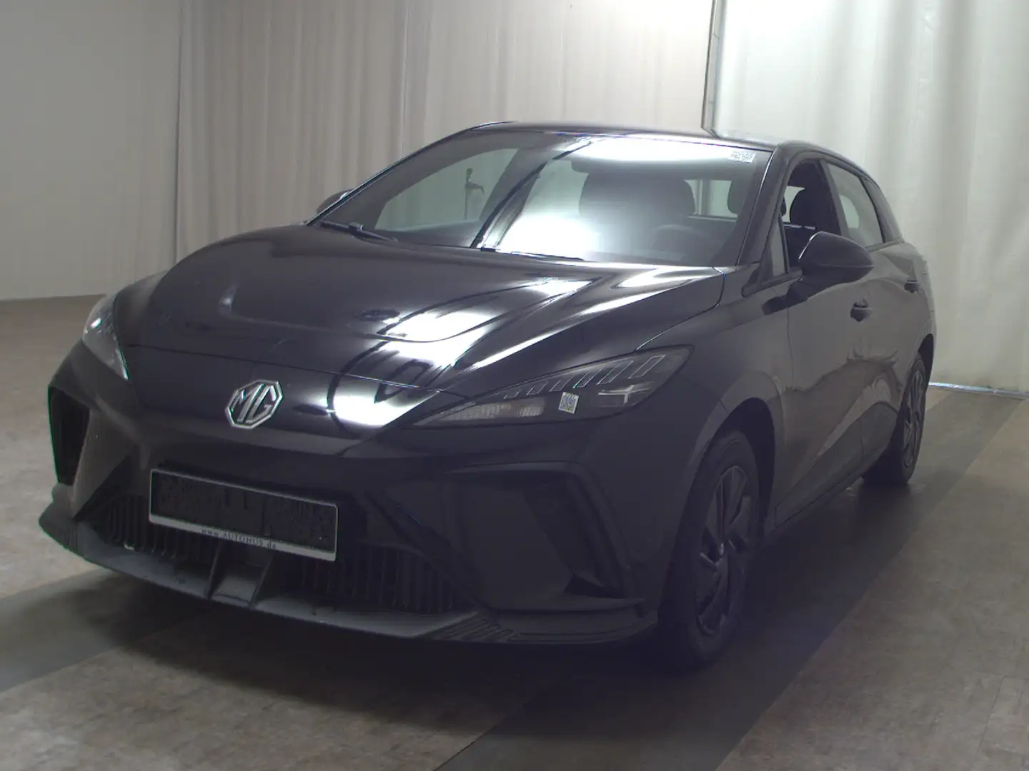 MG MG4 LED PDC ACC DAB+ Tempomat Rouge - 2