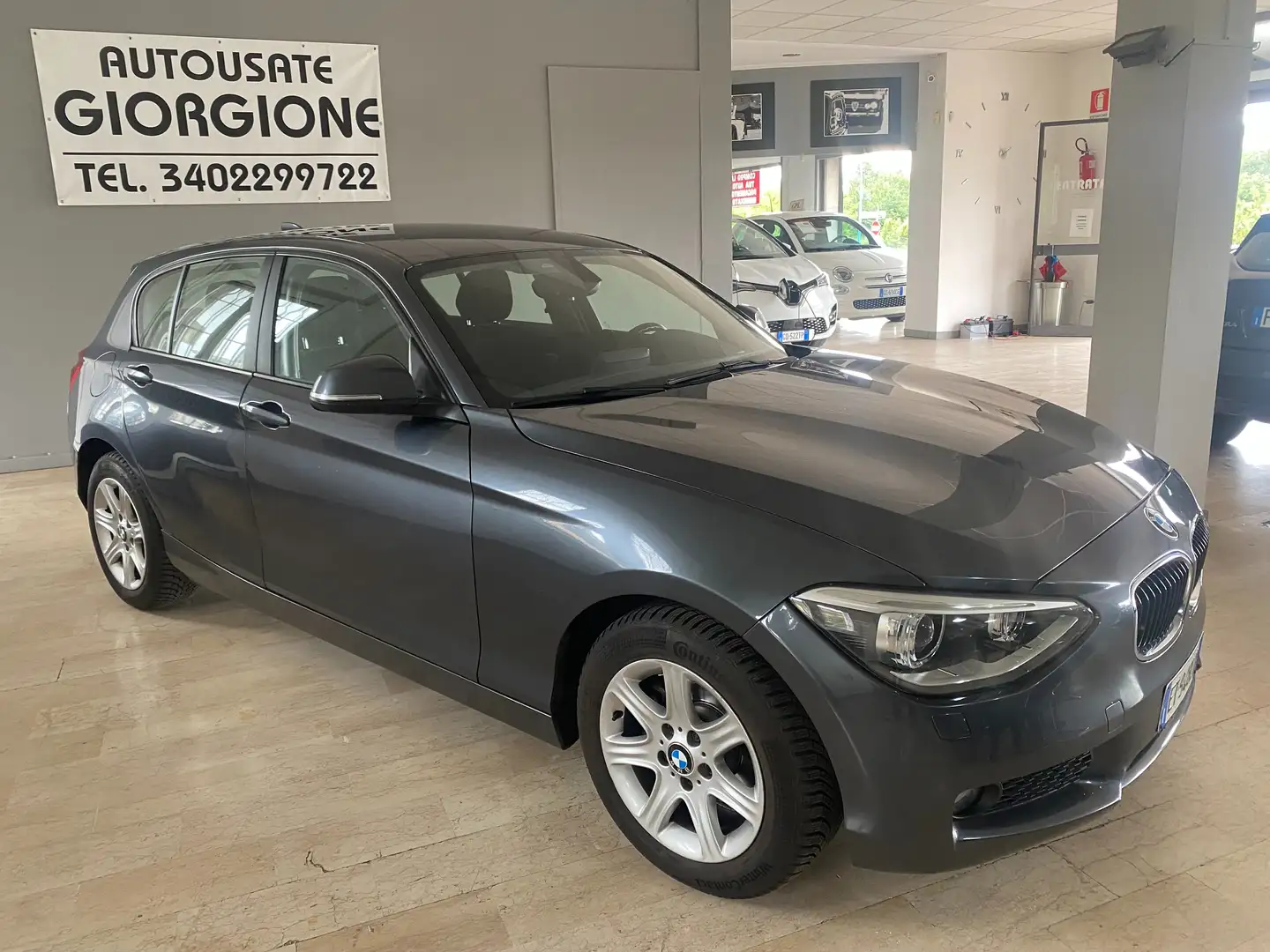 BMW 114 114d 5p Unique Grigio - 1