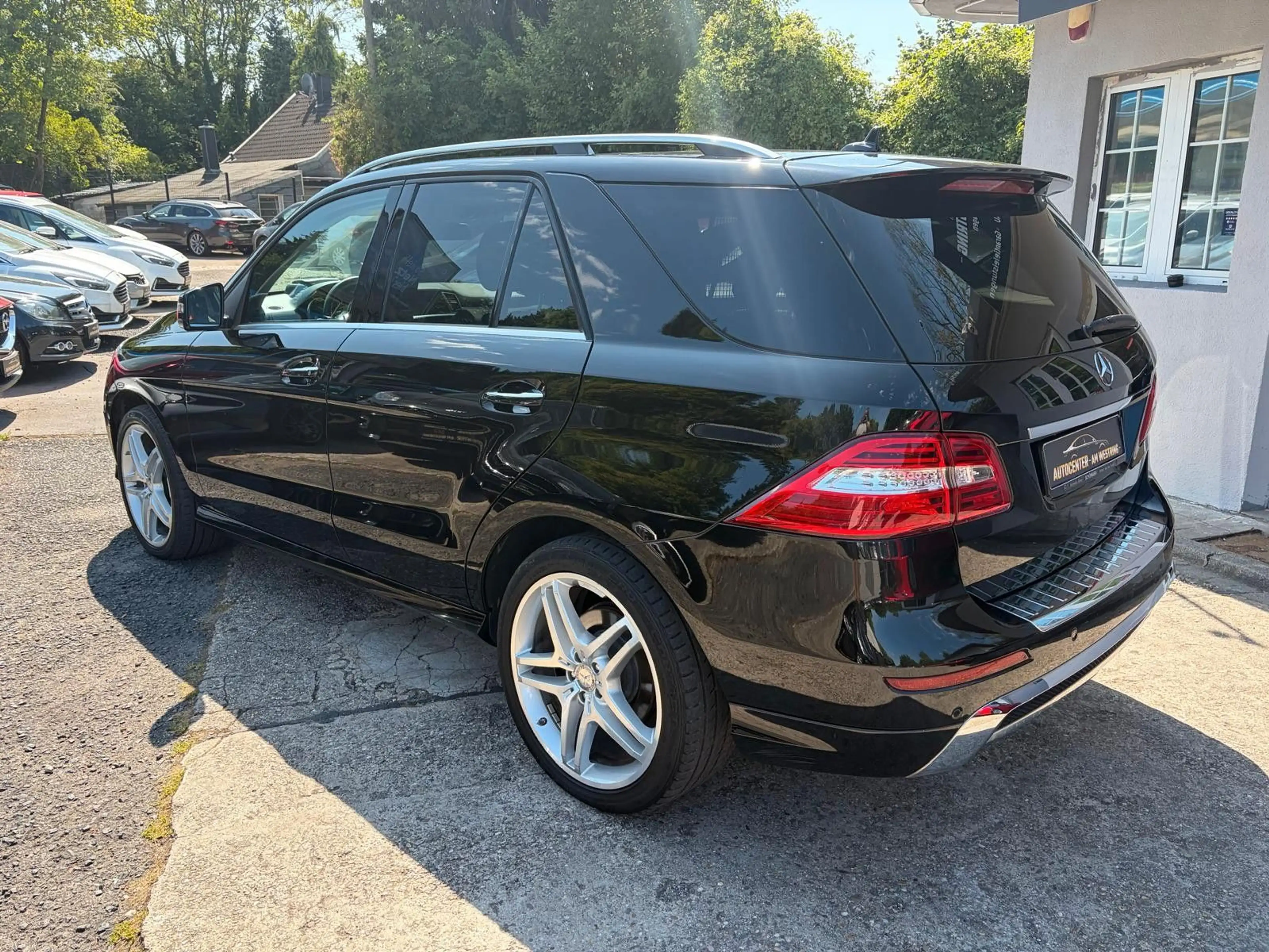 Mercedes-Benz ML 350 CDI BlueTec 4Matic — photo 4