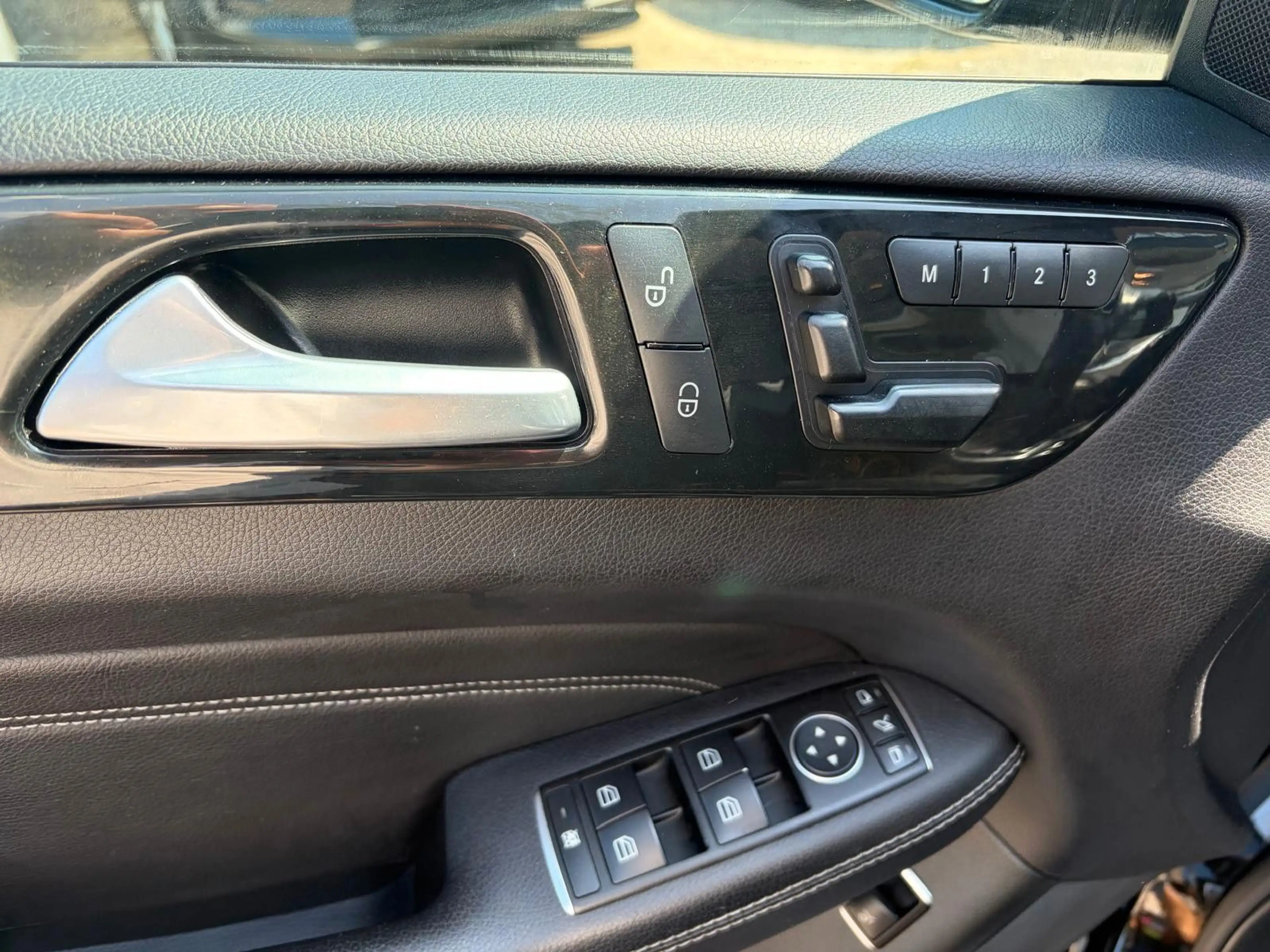 Mercedes-Benz ML 350 CDI BlueTec 4Matic — photo 6