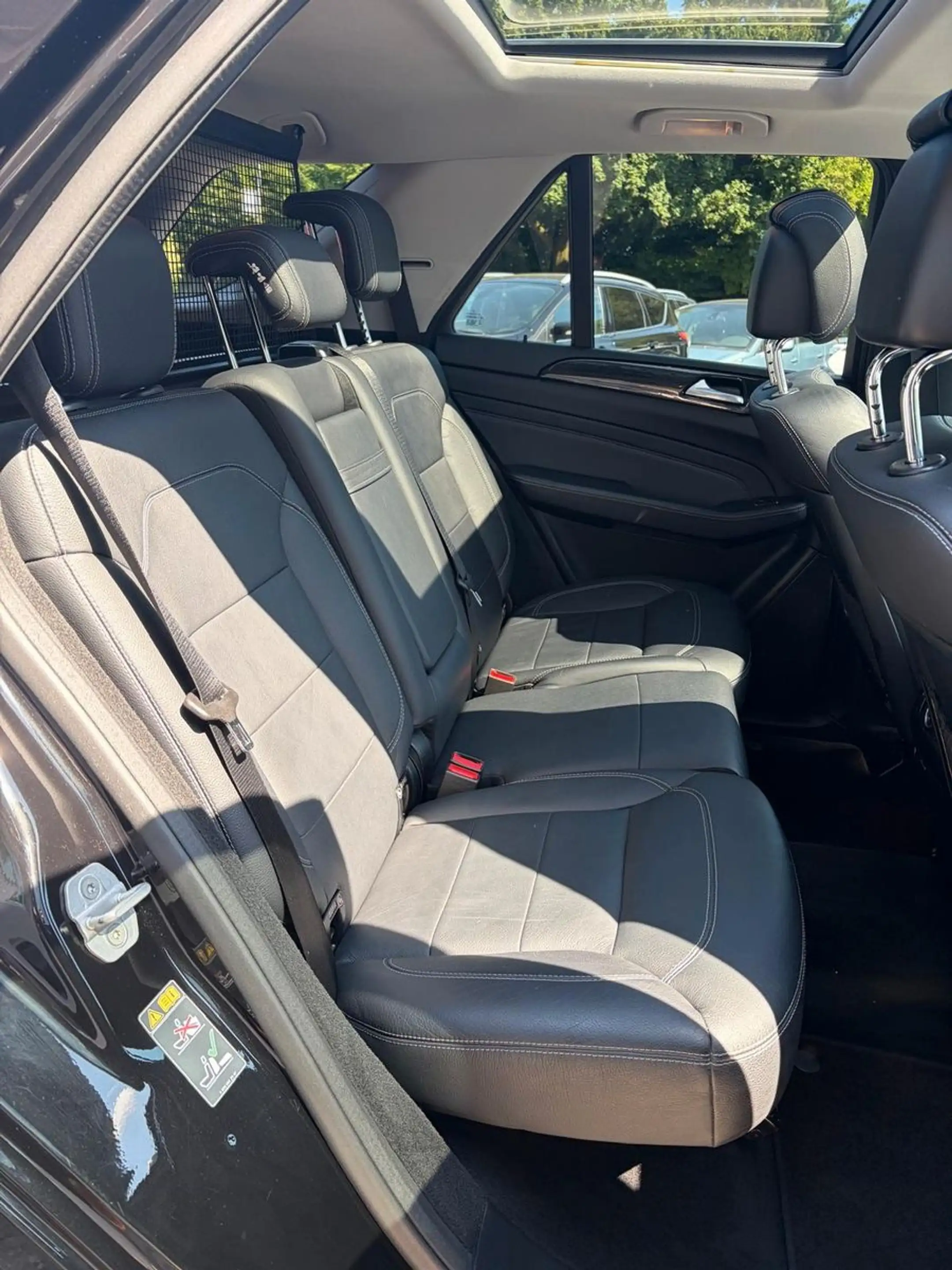 Mercedes-Benz ML 350 CDI BlueTec 4Matic — photo 12