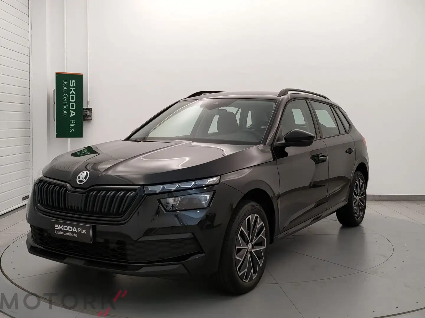 Skoda Kamiq 1.0 TSI 70KW BLACK DOTS Schwarz - 1