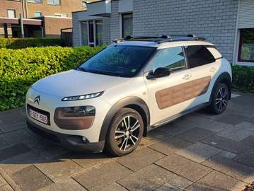 C4 Cactus 1.2 PureTech Shine