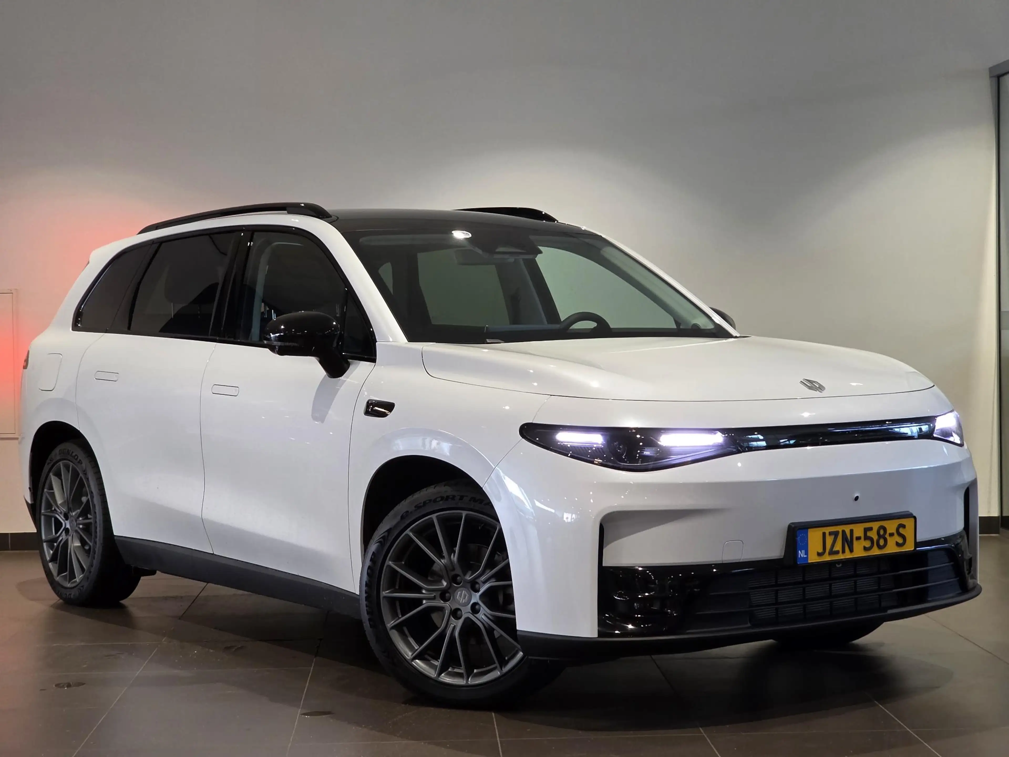 Leapmotor C10 Design REEV 28,4kWh 215pk | RANGE EXTENDER | 360° — photo 3