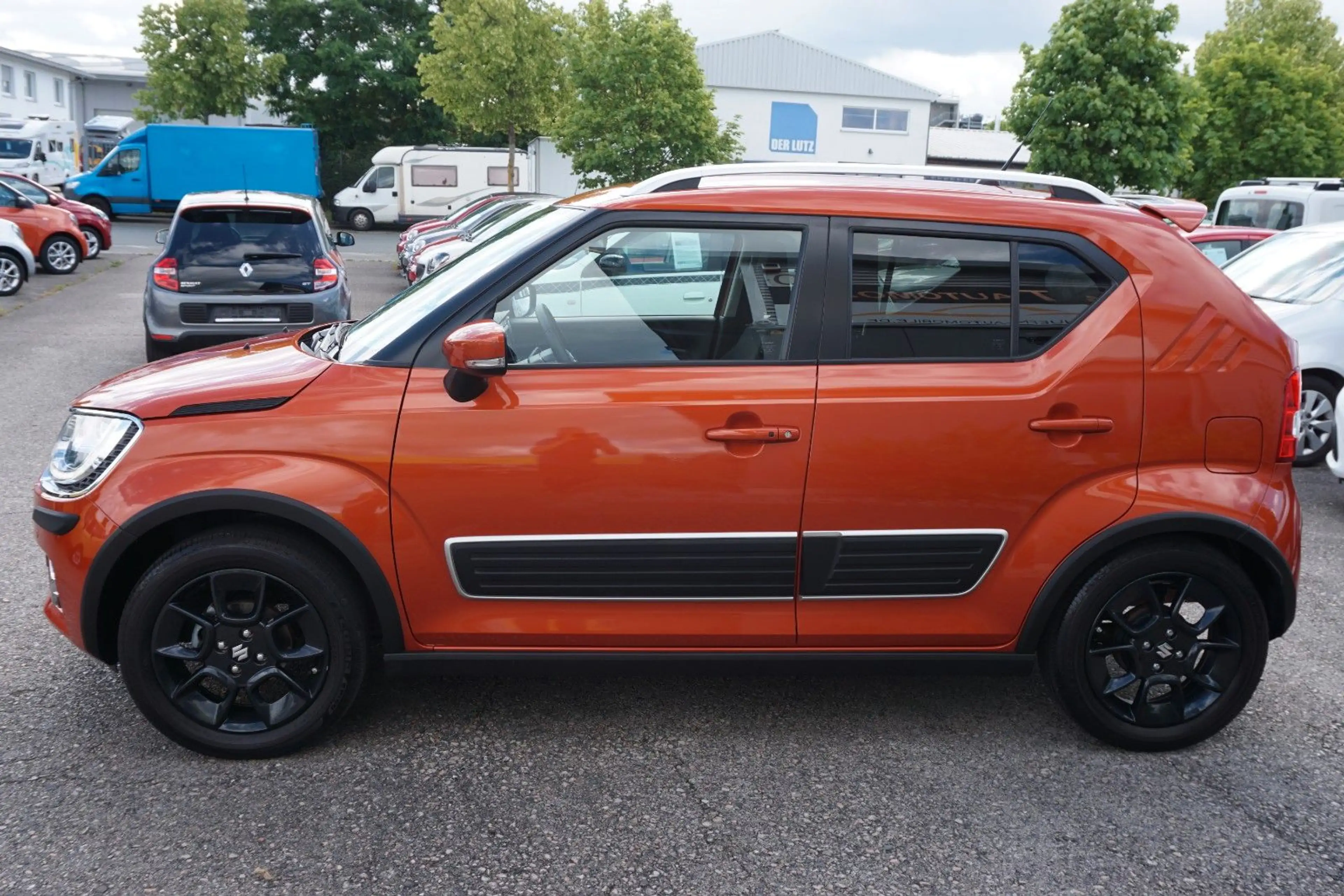 Suzuki Ignis Automatik*Navi*Kamera*Sitzheizung*8 fach* — photo 9