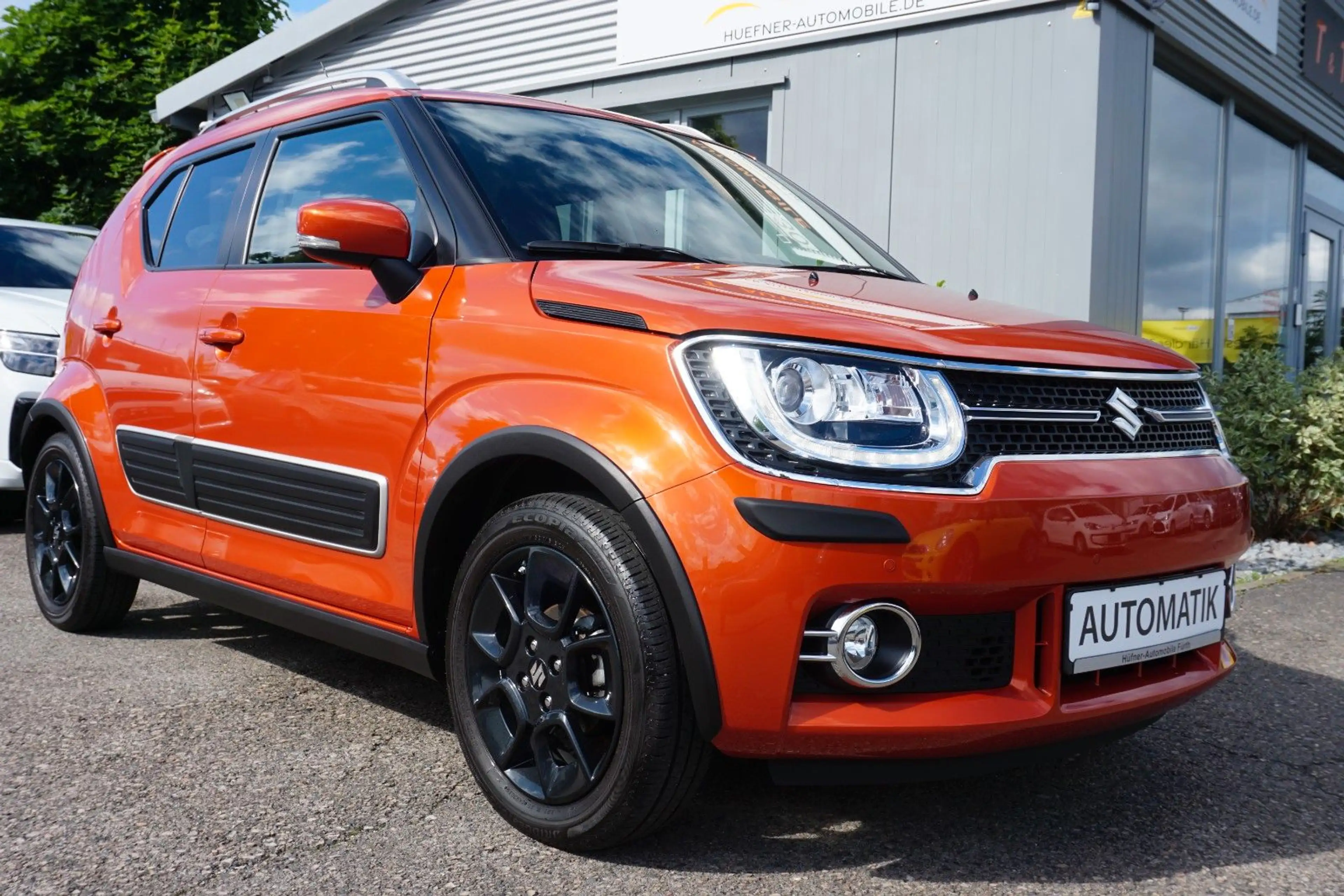 Suzuki Ignis Automatik*Navi*Kamera*Sitzheizung*8 fach* — photo 3