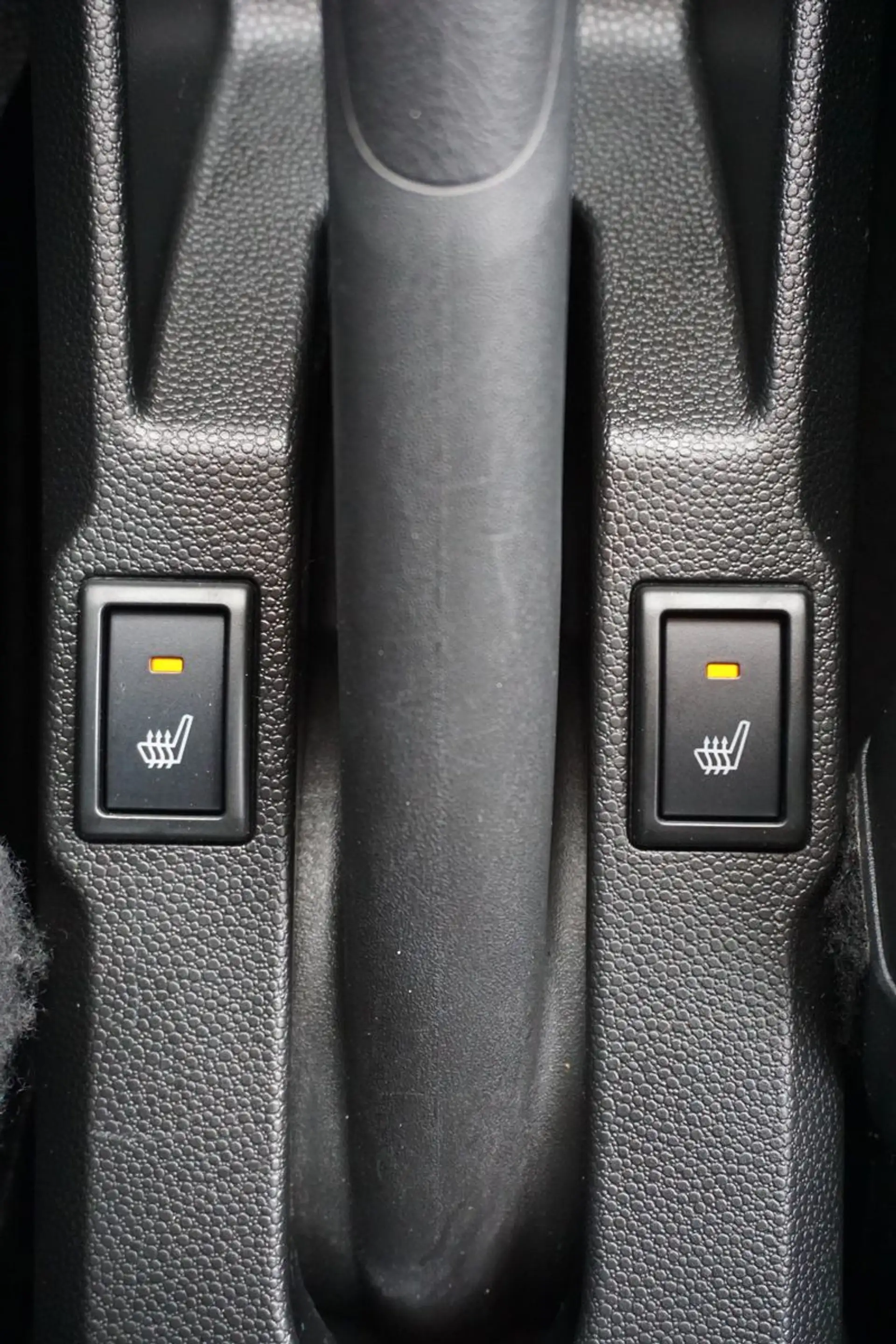 Suzuki Ignis Automatik*Navi*Kamera*Sitzheizung*8 fach* — photo 10