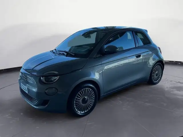 Fiat 500e Nuova Hatchback My23 La Nuova - 320 Berlina
