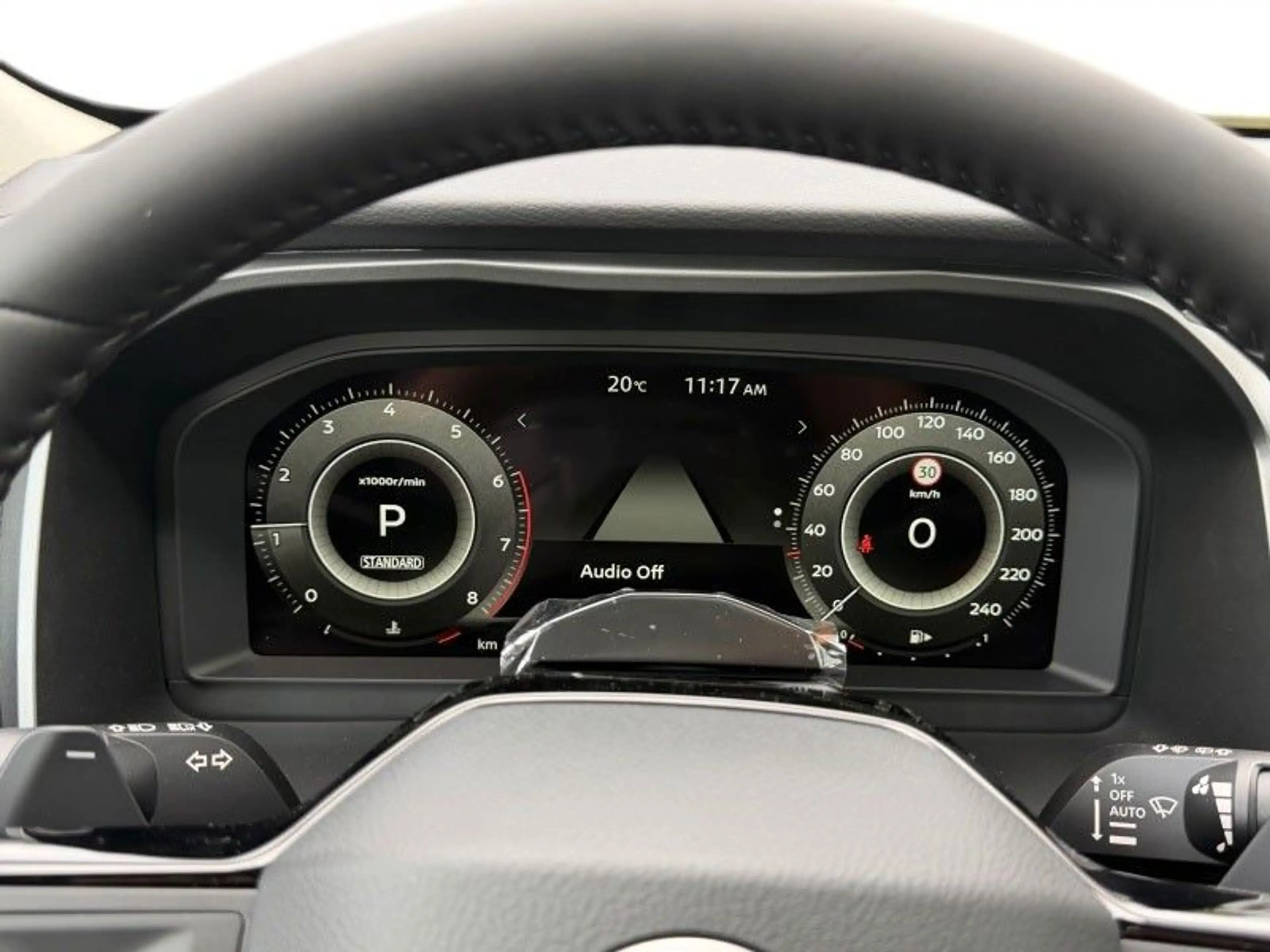 Nissan Qashqai Tekna Premium /PANO/HUD/BOSE/20"/360° — photo 14