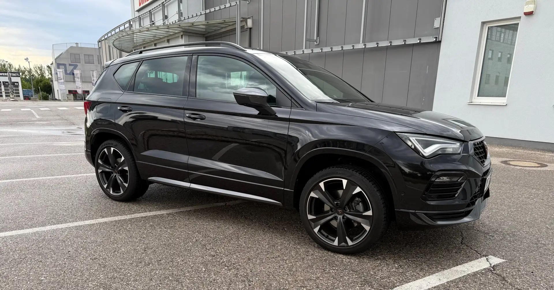 CUPRA Ateca Ateca 2,0 TSI 4Drive DSG 190 Schwarz - 2