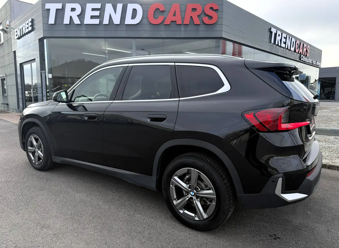 BMW X1 Sdrive18i AUT. PANO KEYLESS CUIR CAM LED AMBI H.K GA 1AN, миниатюра 4