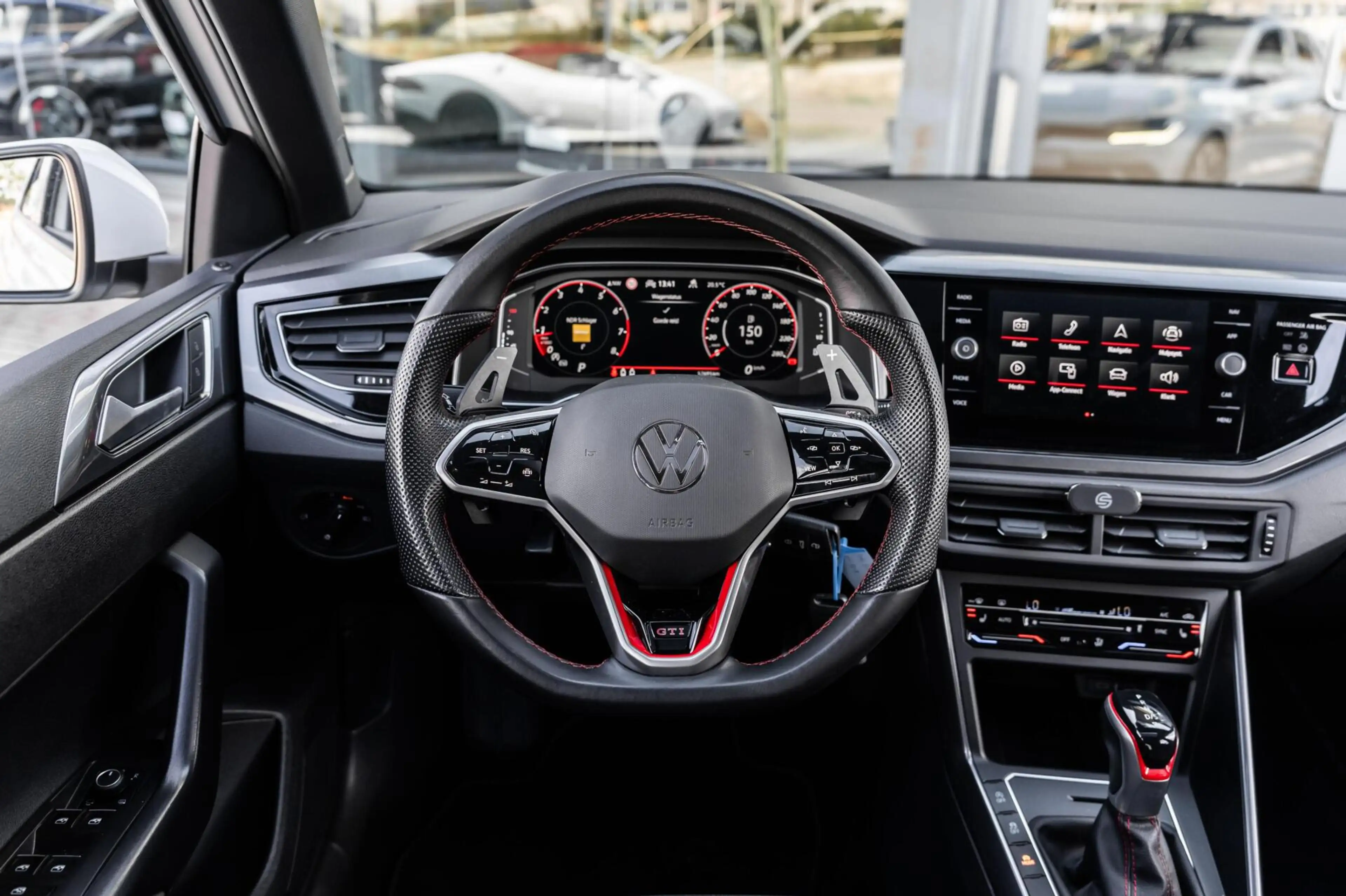 Volkswagen Polo GTI 2.0 TSI Pano DSG ACC Stoelverwarming — photo 17