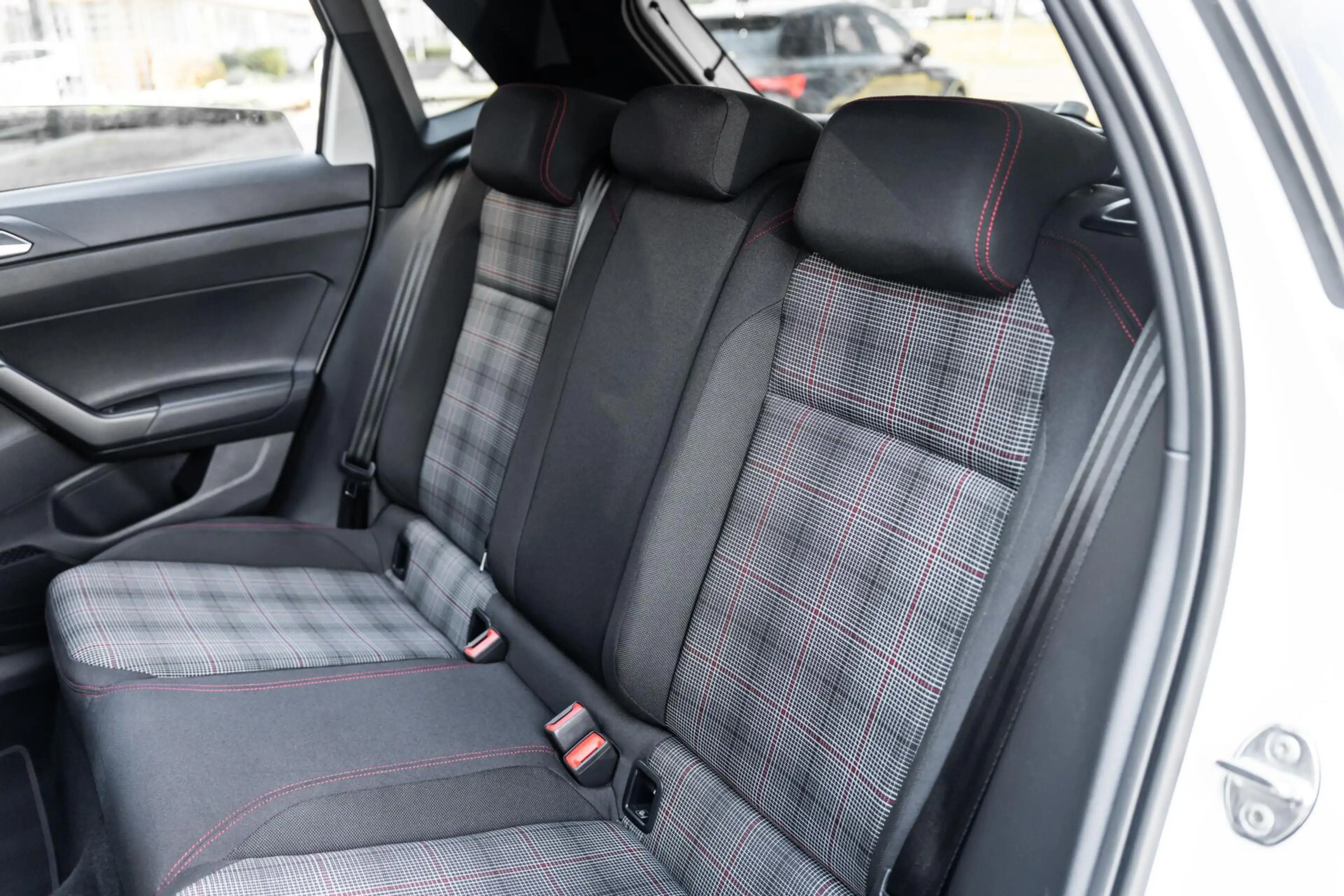 Volkswagen Polo GTI 2.0 TSI Pano DSG ACC Stoelverwarming — photo 28
