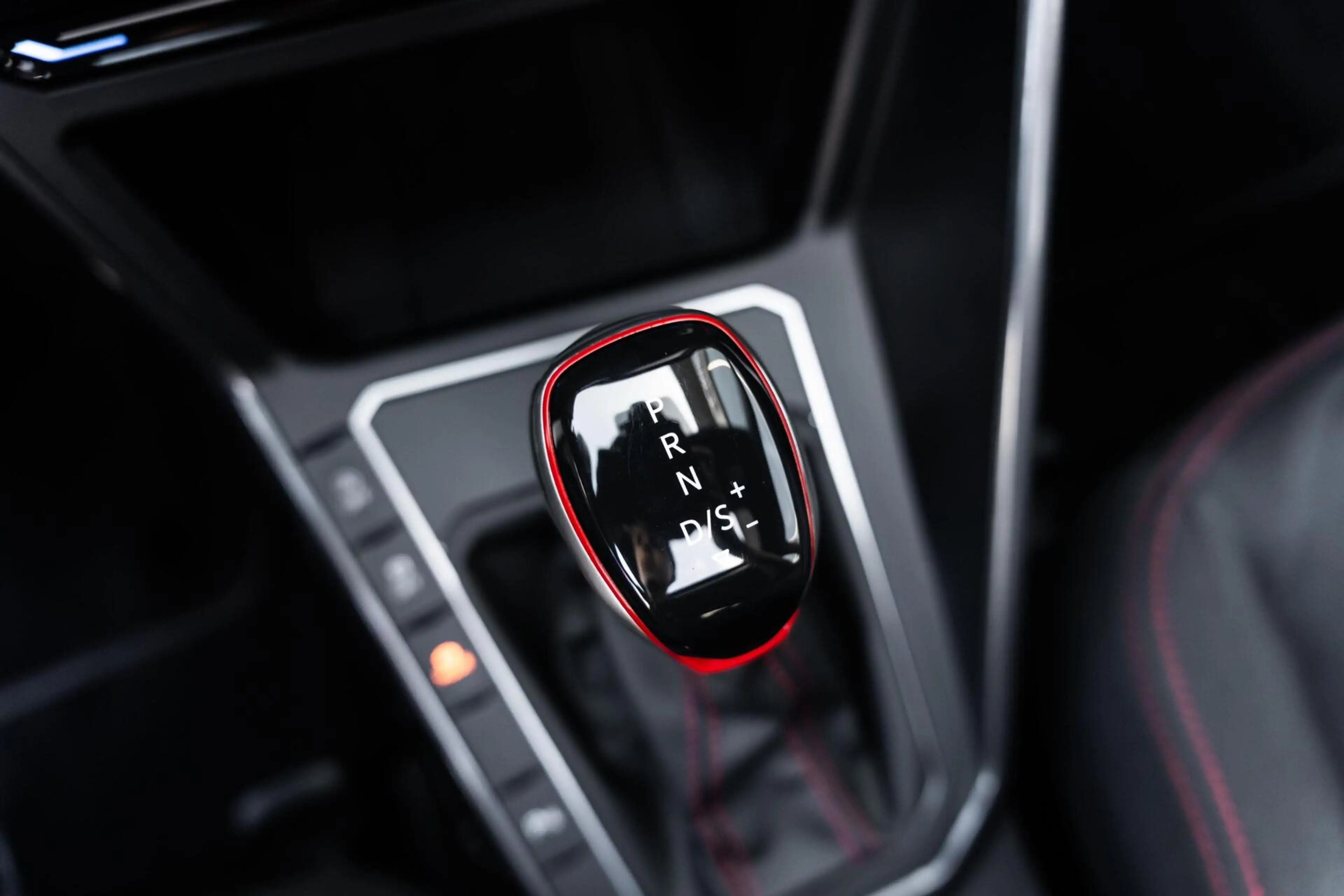 Volkswagen Polo GTI 2.0 TSI Pano DSG ACC Stoelverwarming — photo 31