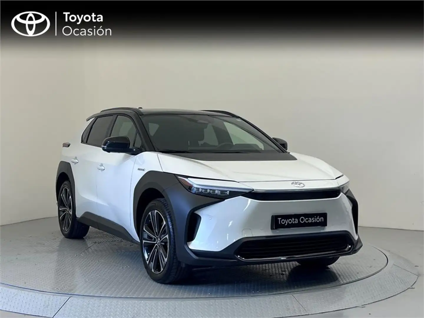 Toyota bZ4X 220E 4X4 Style Plus - 2