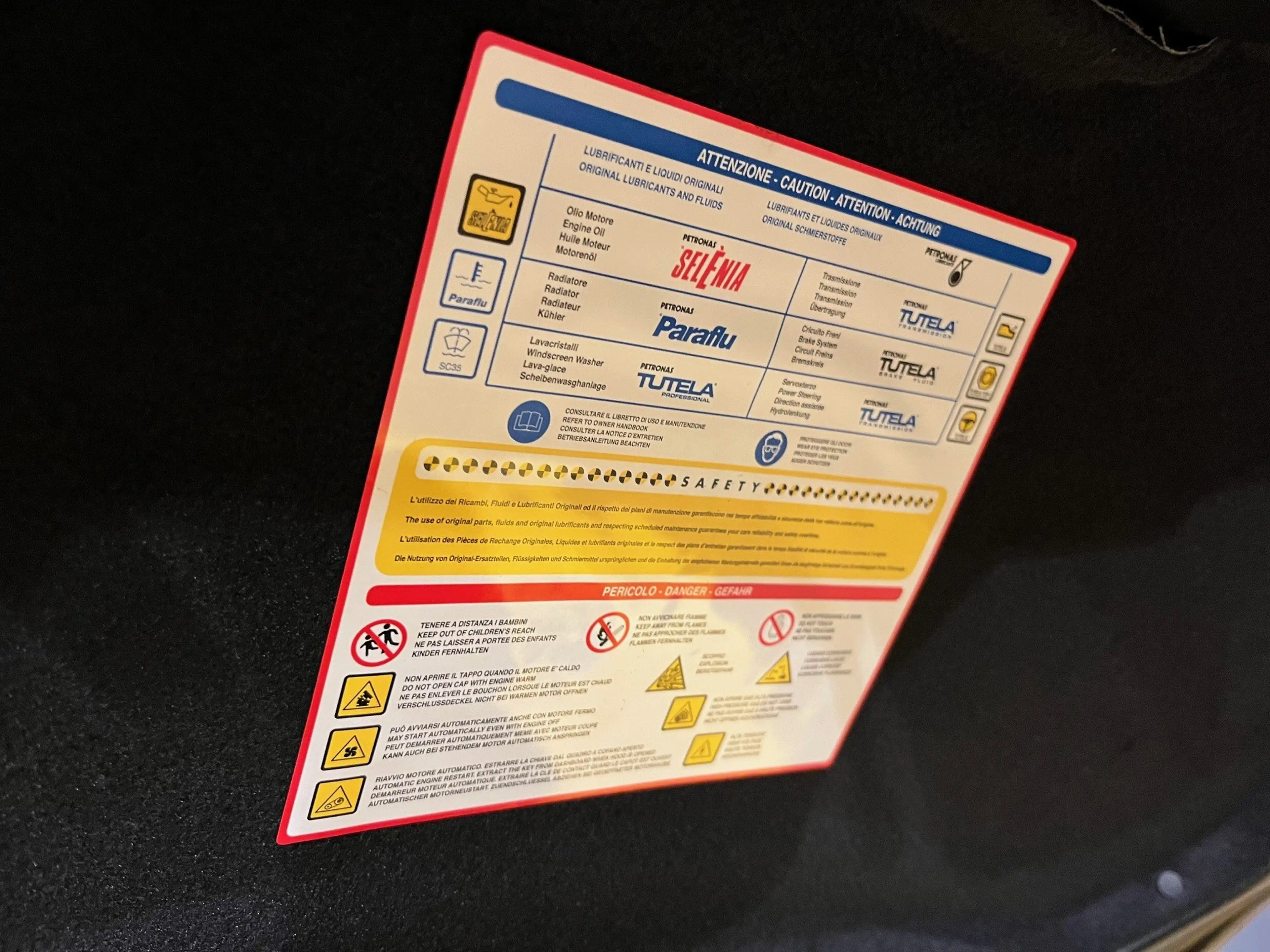 Alfa Romeo 4C 1750TBI TCT — photo 9