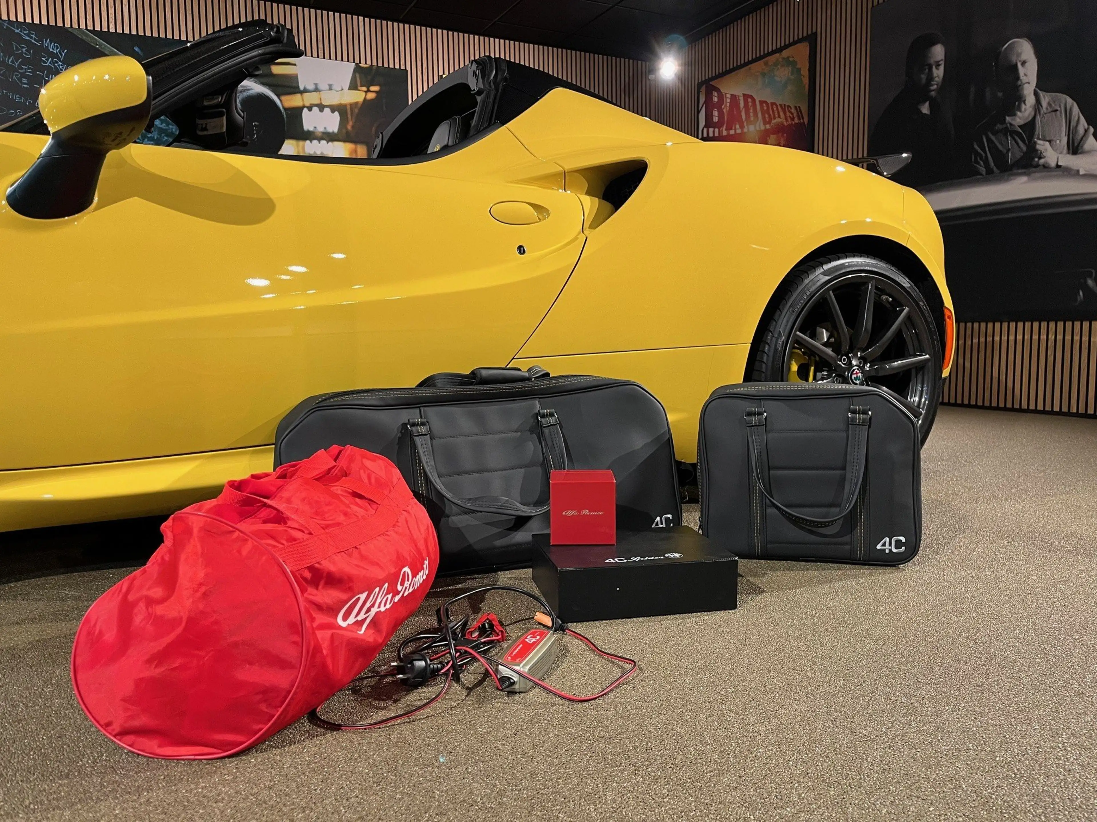 Alfa Romeo 4C 1750TBI TCT — photo 3