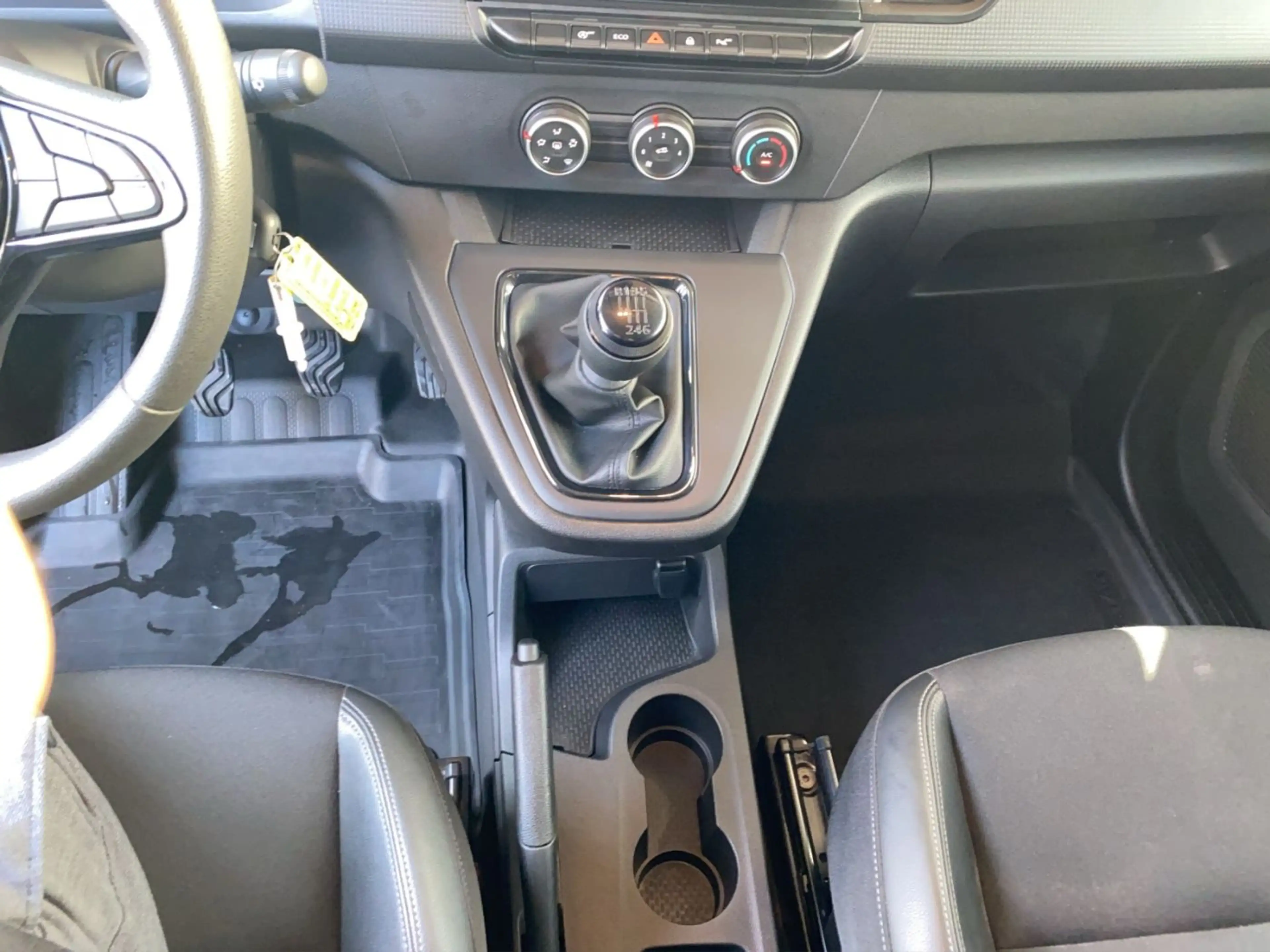 Nissan Townstar Acenta Kasten AHK*LED*Klima*PDC* — photo 9