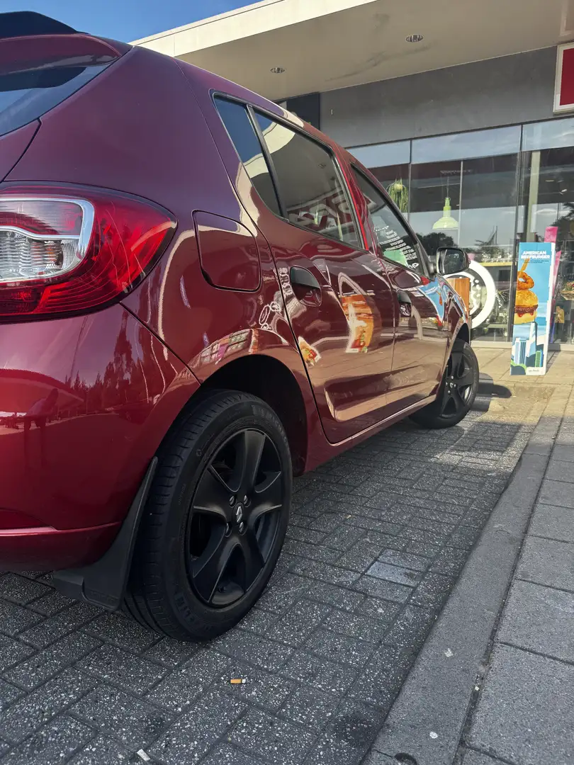 Renault Sandero Rosso - 1